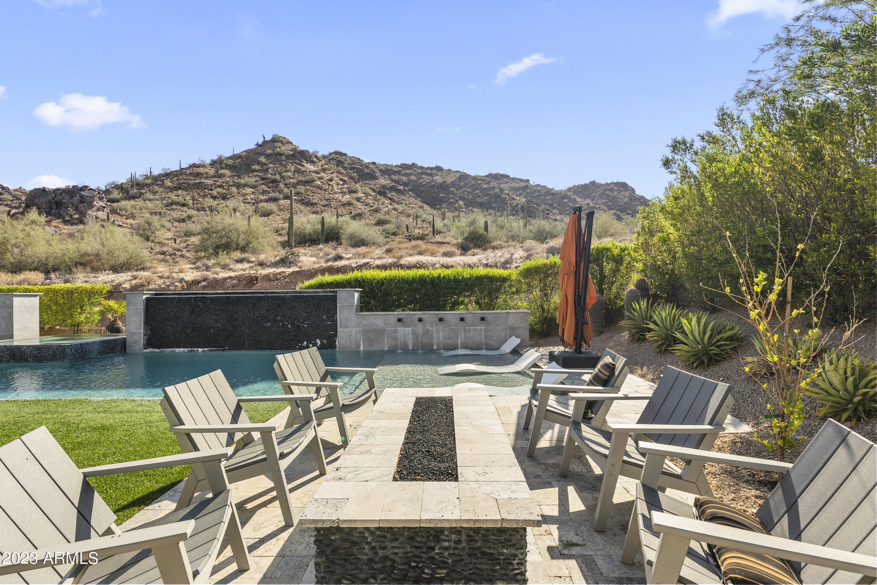 ADERO CANYON - Residential