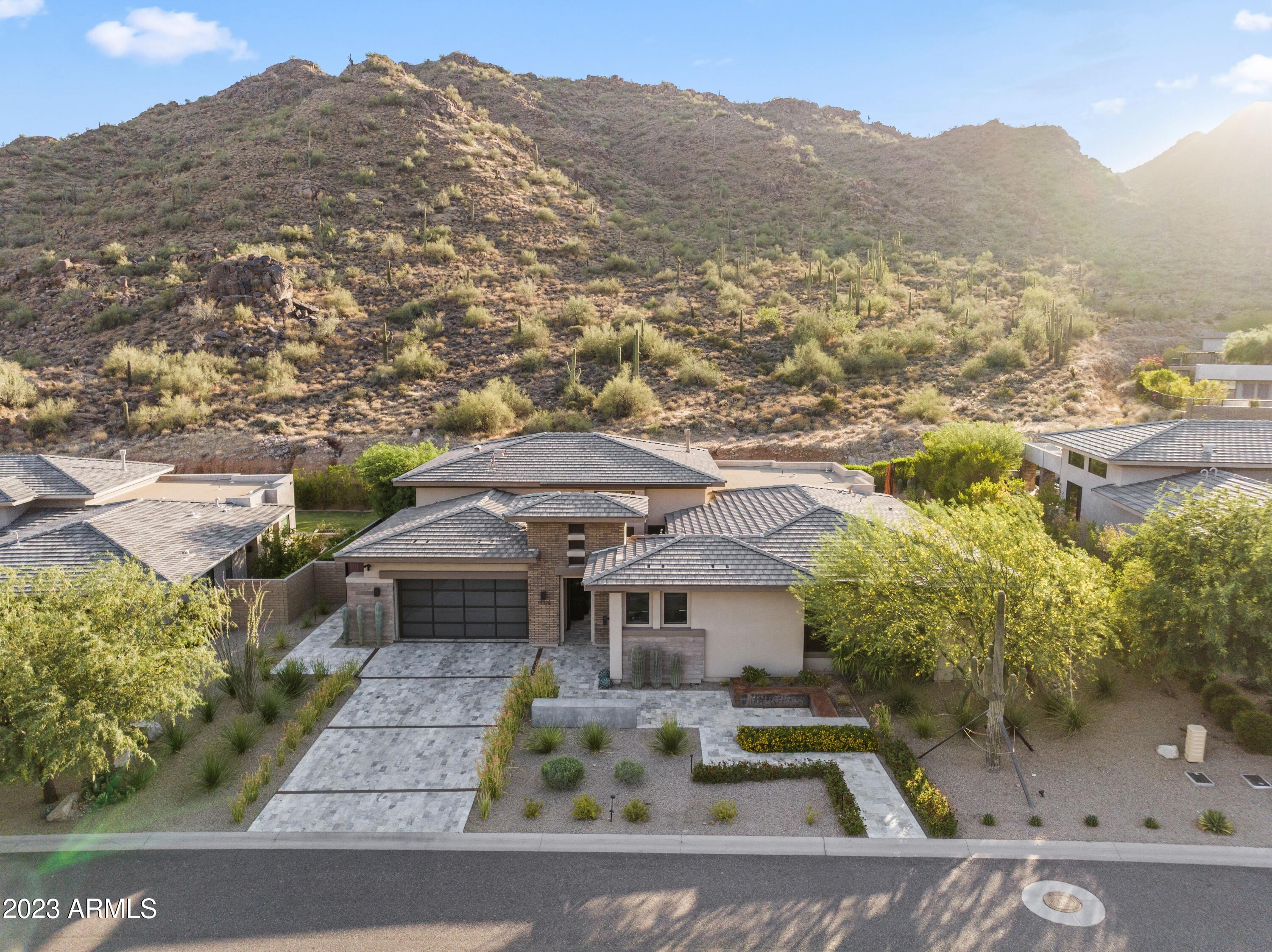ADERO CANYON - Residential