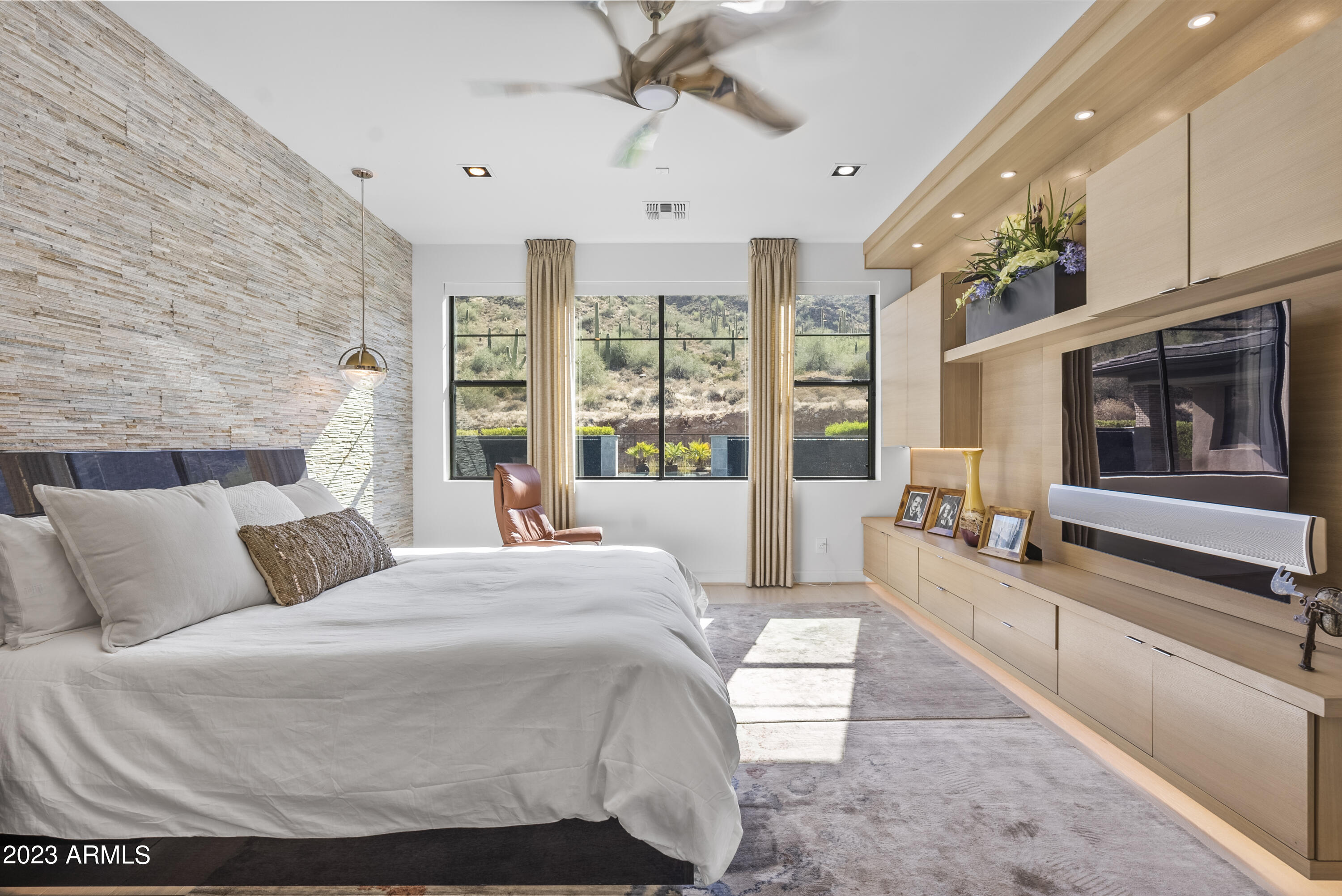 ADERO CANYON - Residential