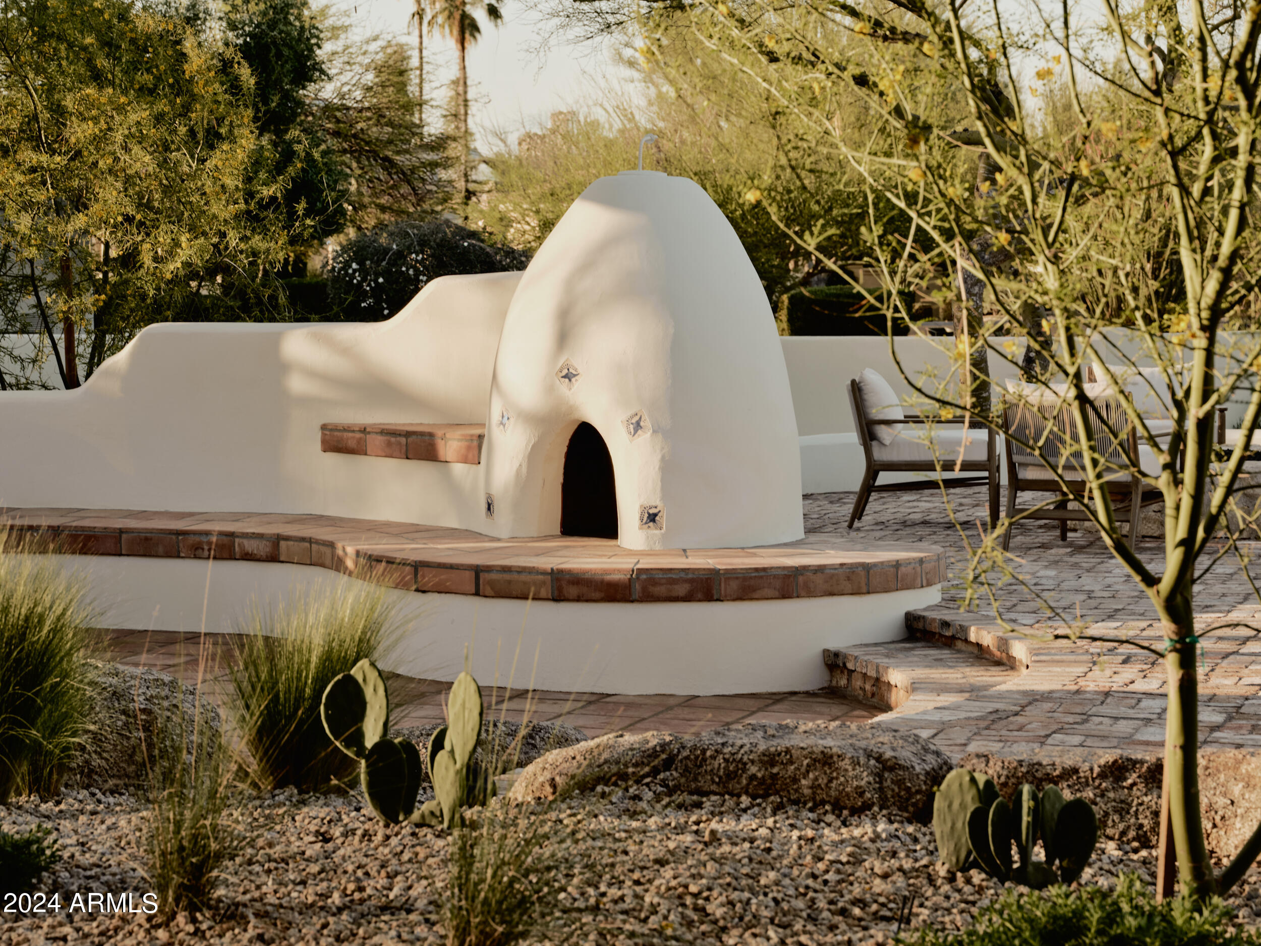 MUMMY MOUNTAIN VIEW - Residential