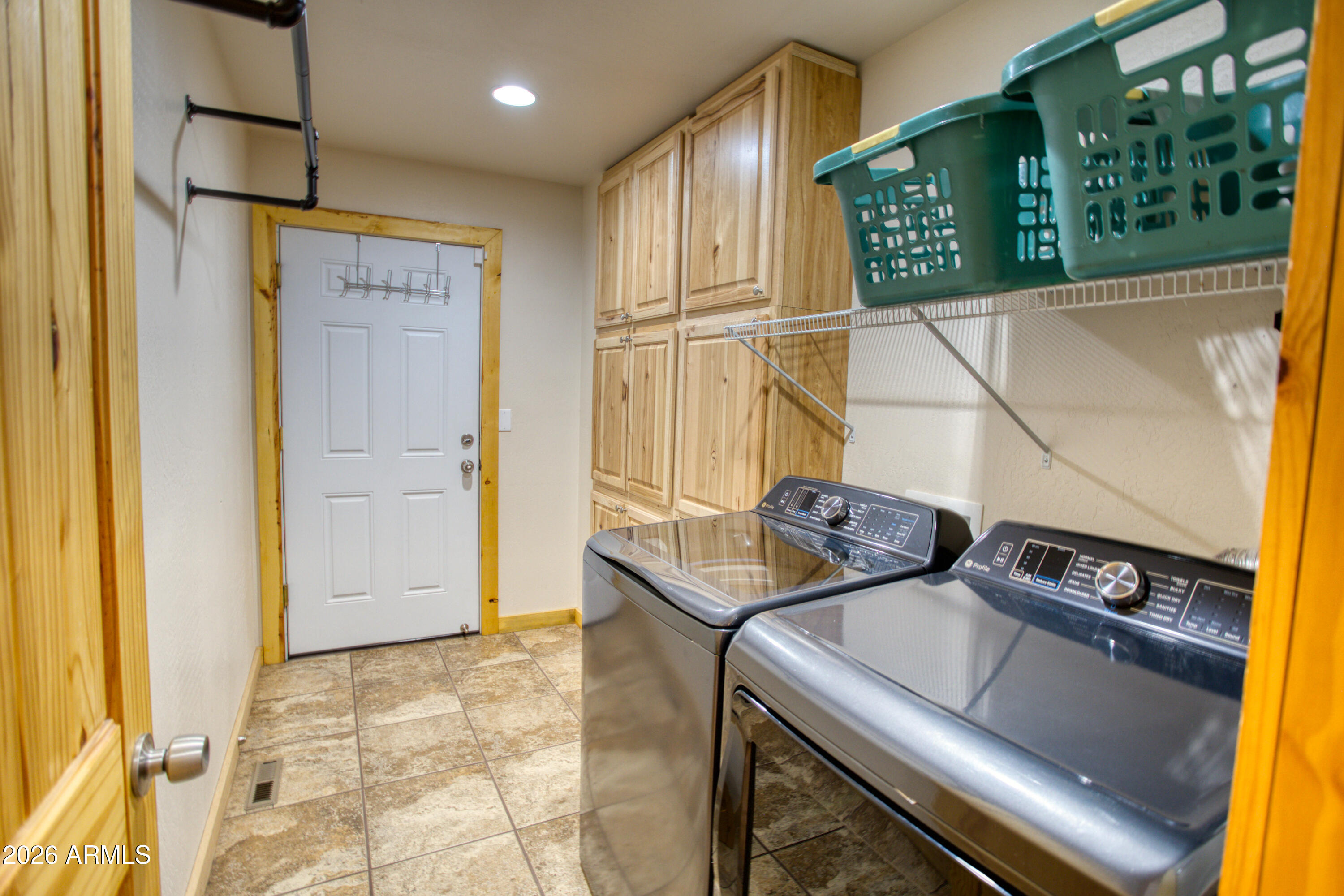 Thunder Ridge - Residential