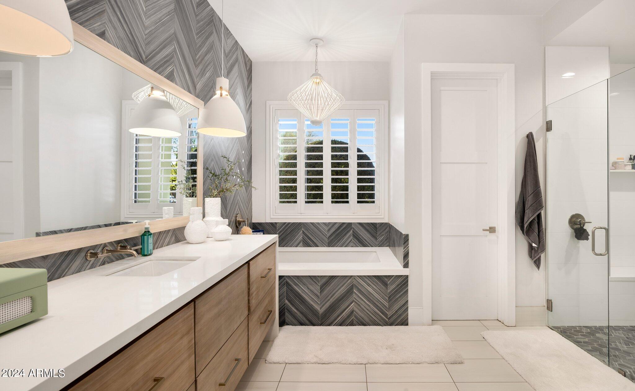 CIRCLE G AT SILVER CREEK AMD - Residential
