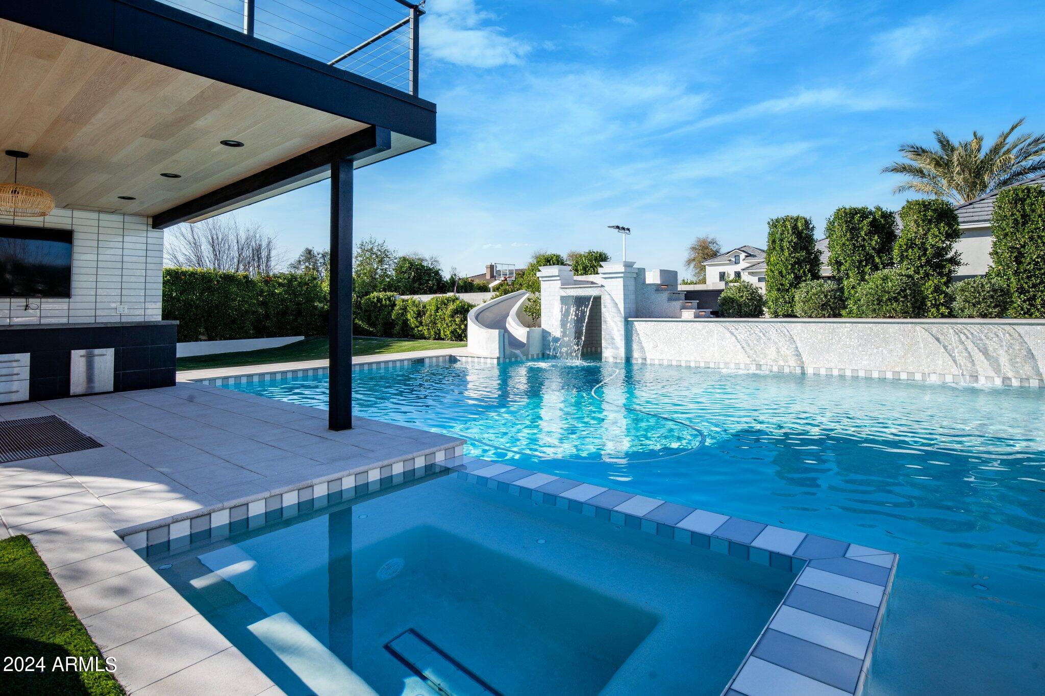 CIRCLE G AT SILVER CREEK AMD - Residential