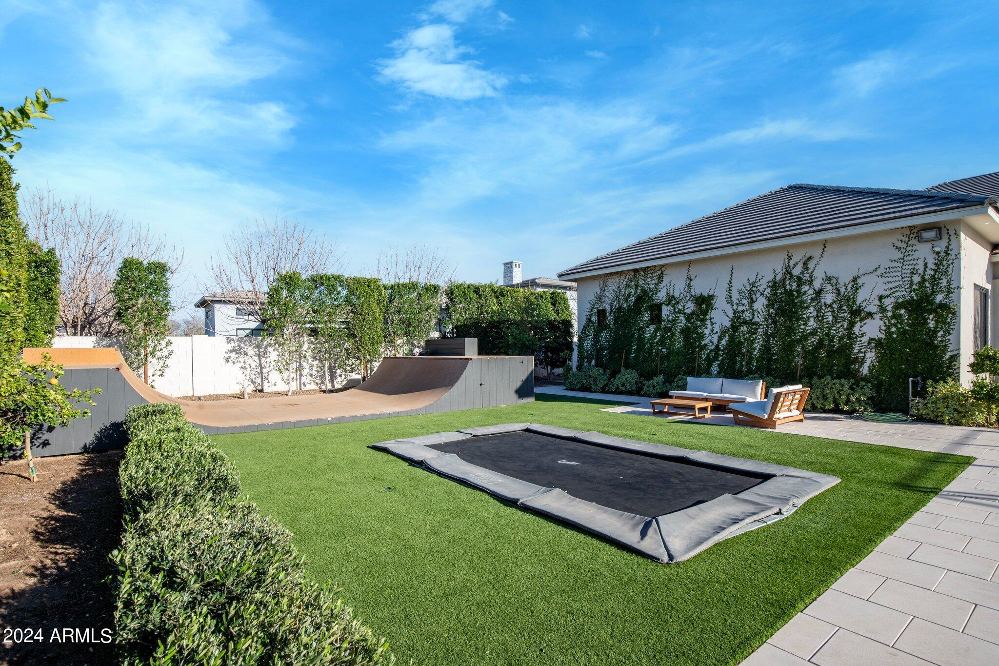CIRCLE G AT SILVER CREEK AMD - Residential
