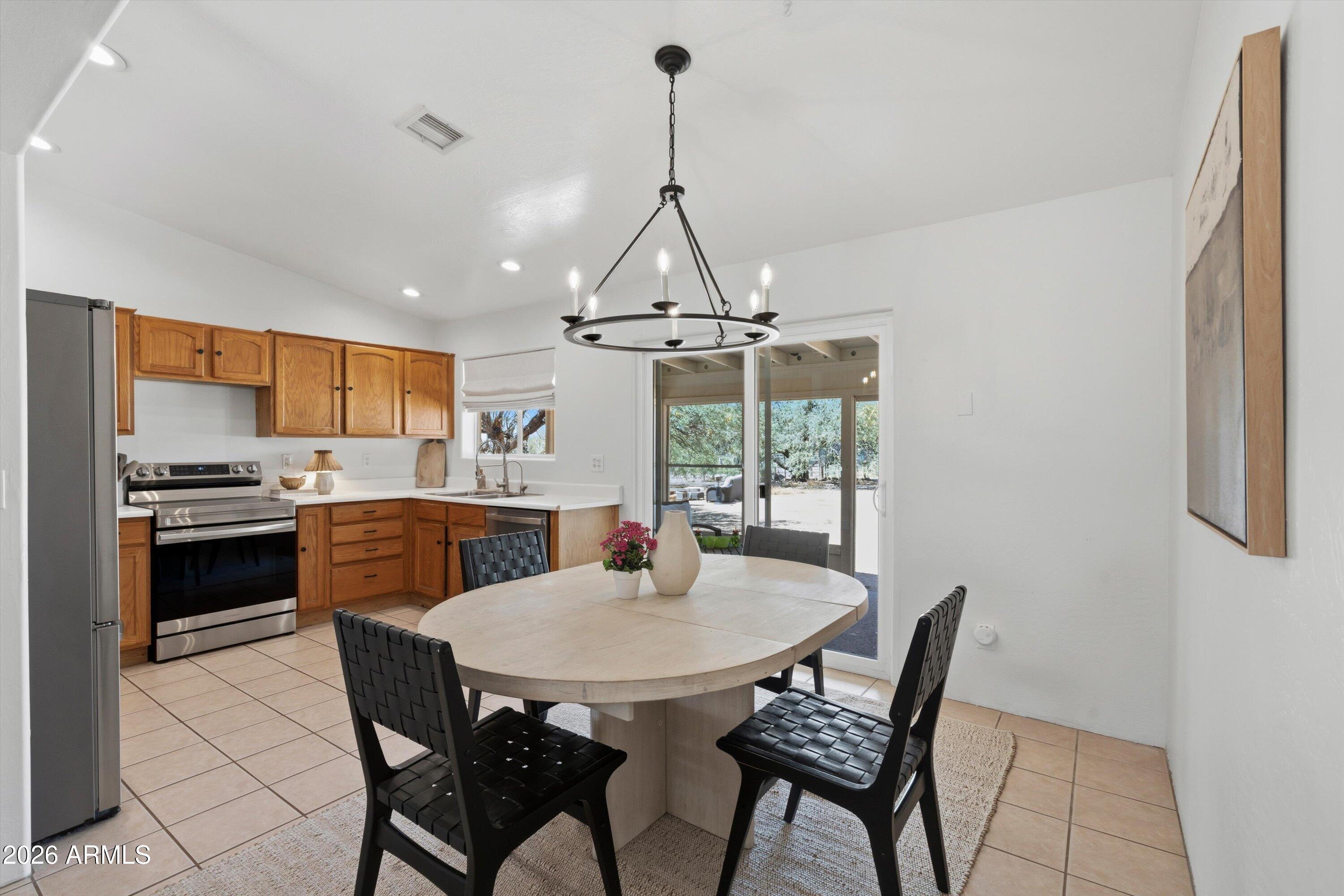 METES AND BOUNDS - Residential