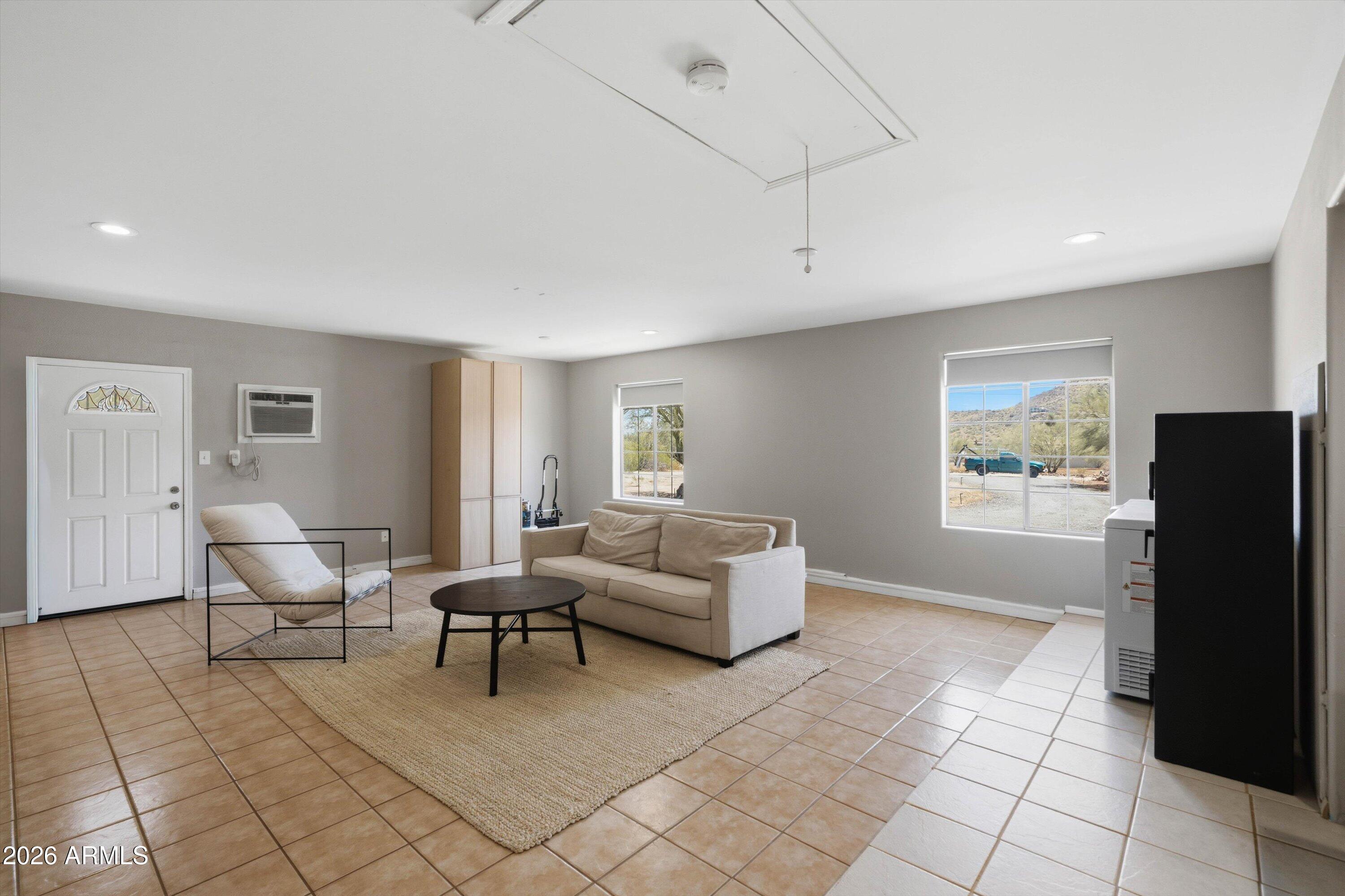 METES AND BOUNDS - Residential
