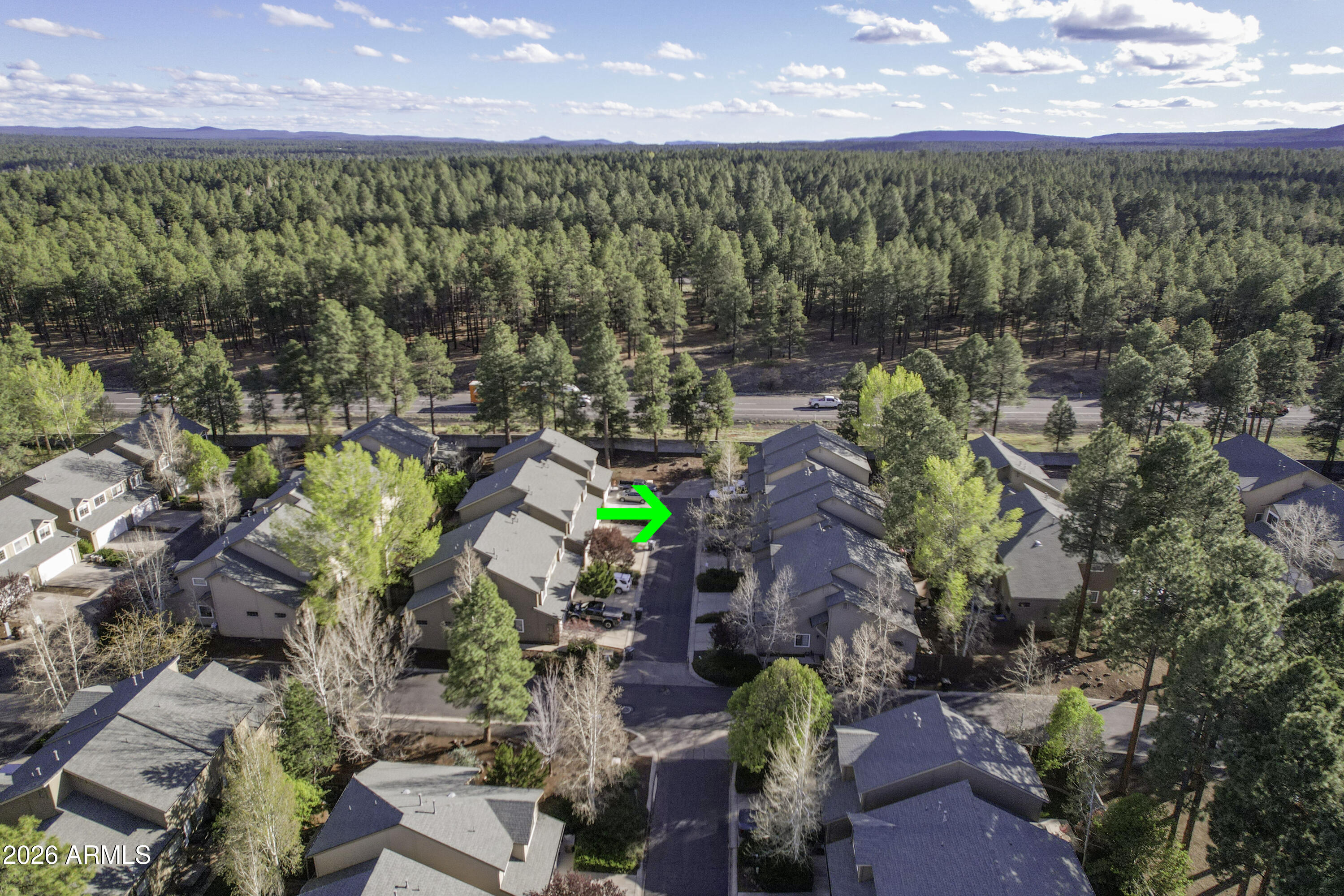 TOWNHOMES AT BOULDER POINTE 2 - Residential