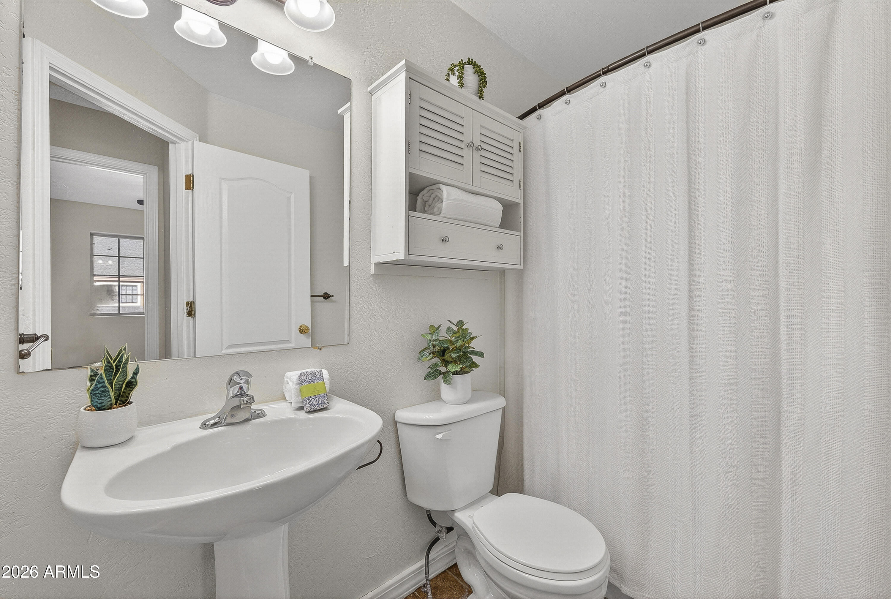 TOWNHOMES AT BOULDER POINTE 2 - Residential