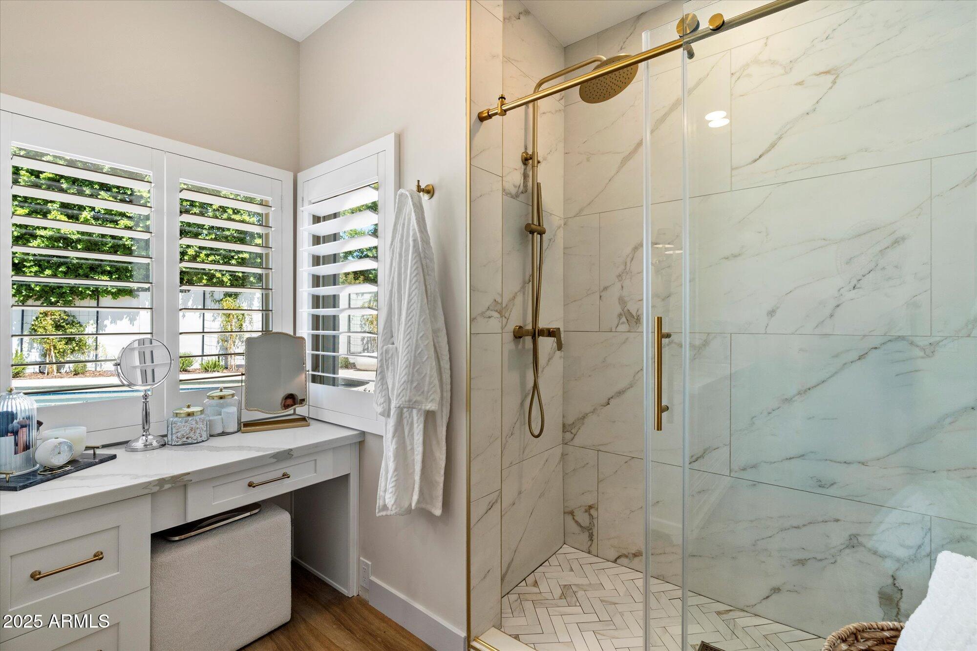 DEL RAY ESTATES - Residential