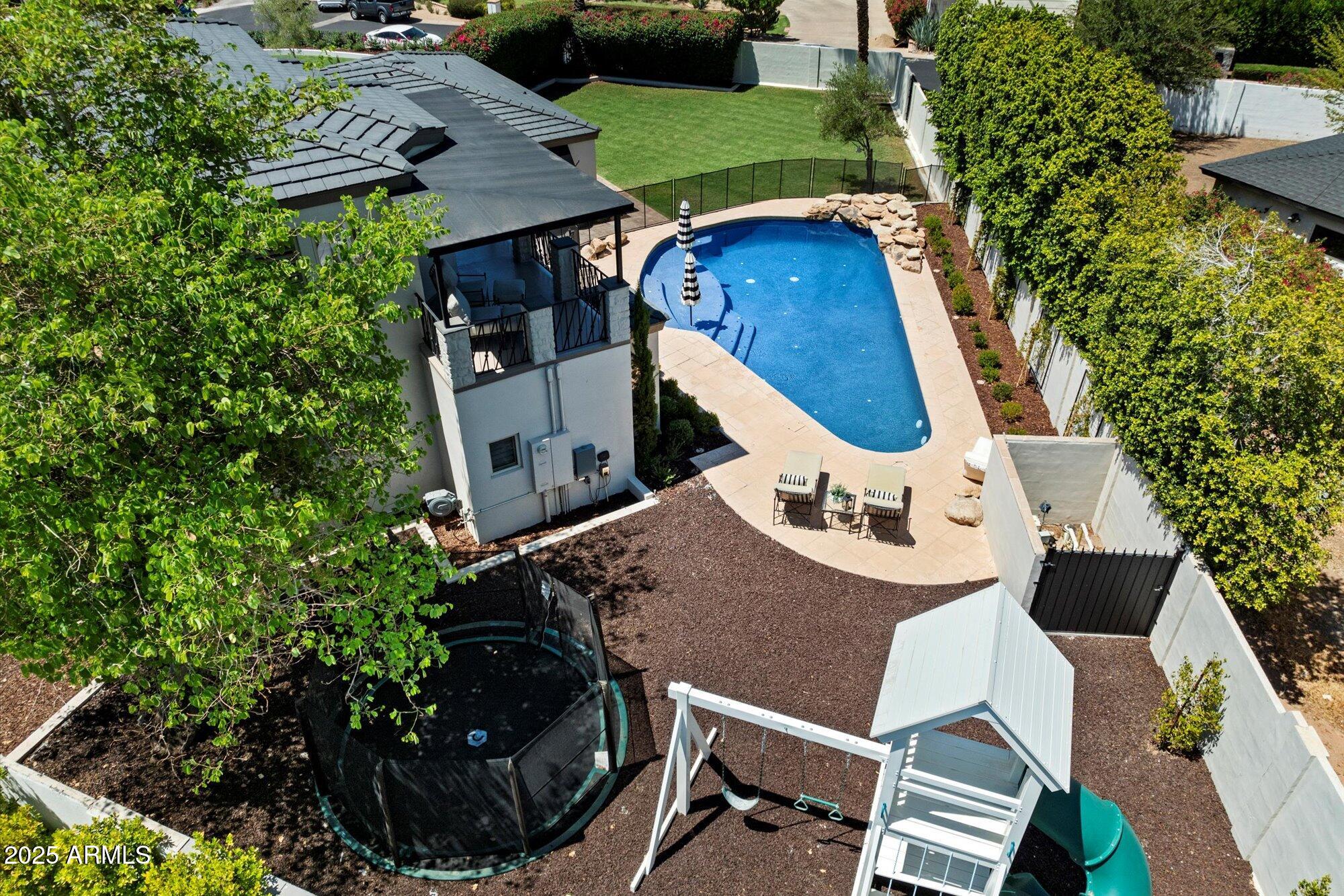 DEL RAY ESTATES - Residential