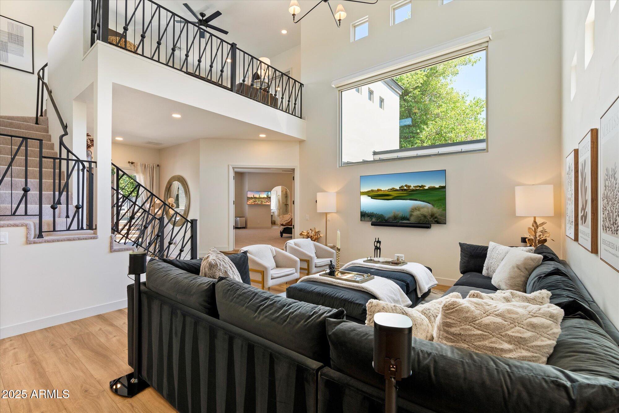 DEL RAY ESTATES - Residential