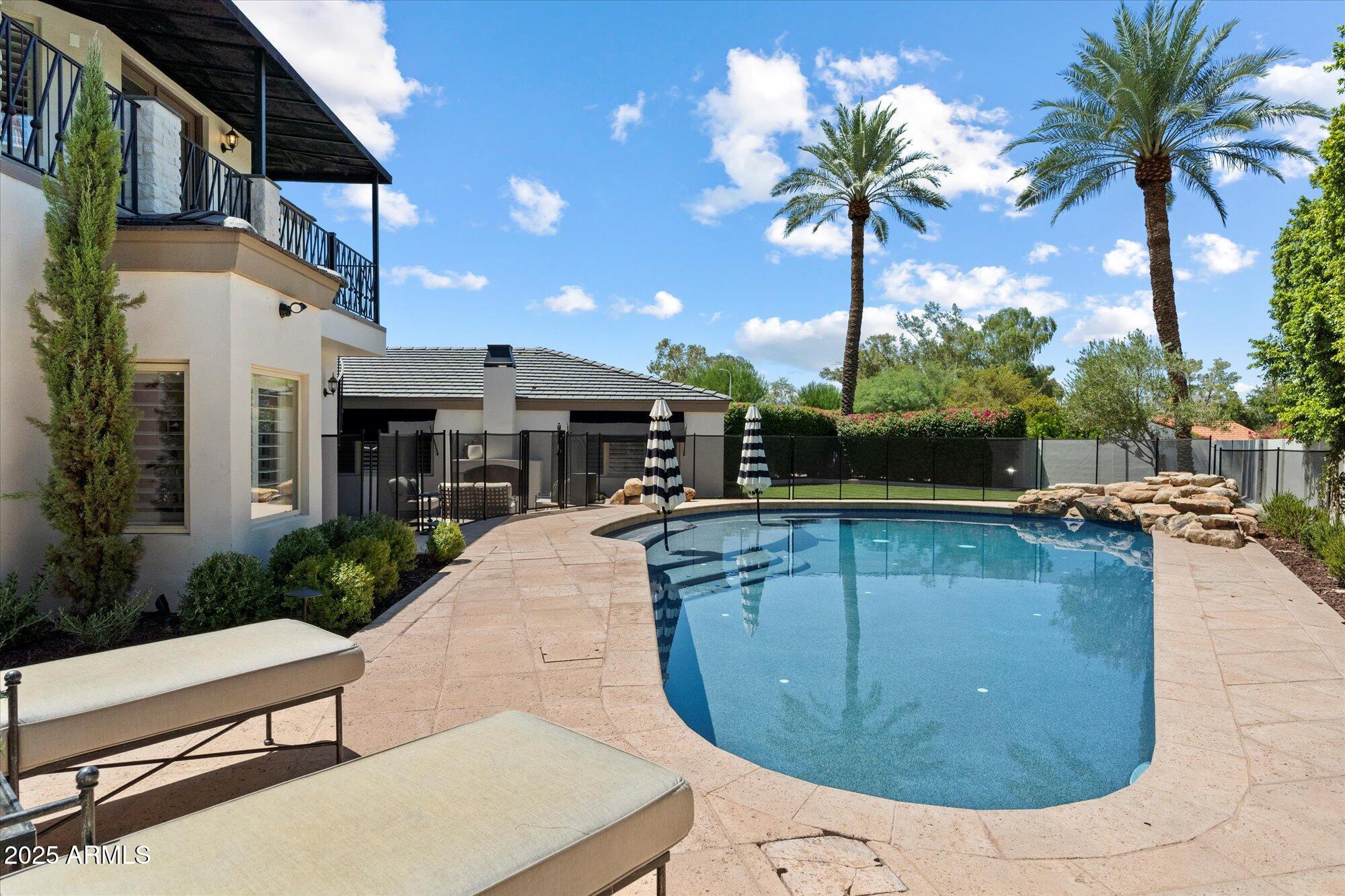 DEL RAY ESTATES - Residential