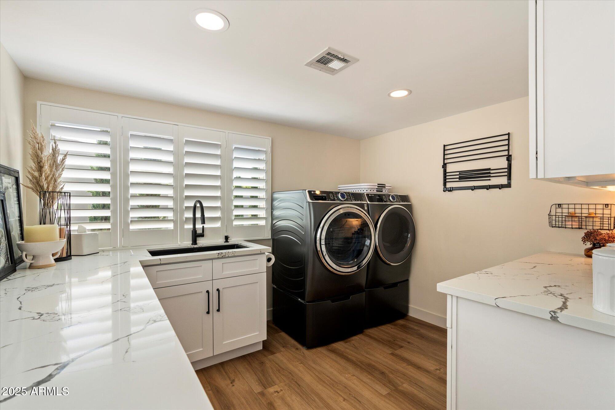 DEL RAY ESTATES - Residential