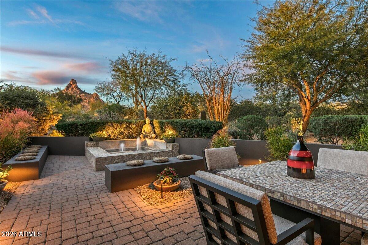 DESERT HIGHLANDS - Residential