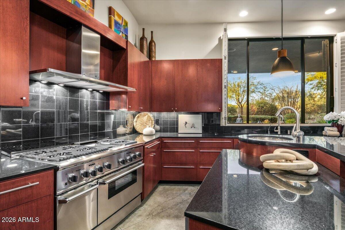 DESERT HIGHLANDS - Residential