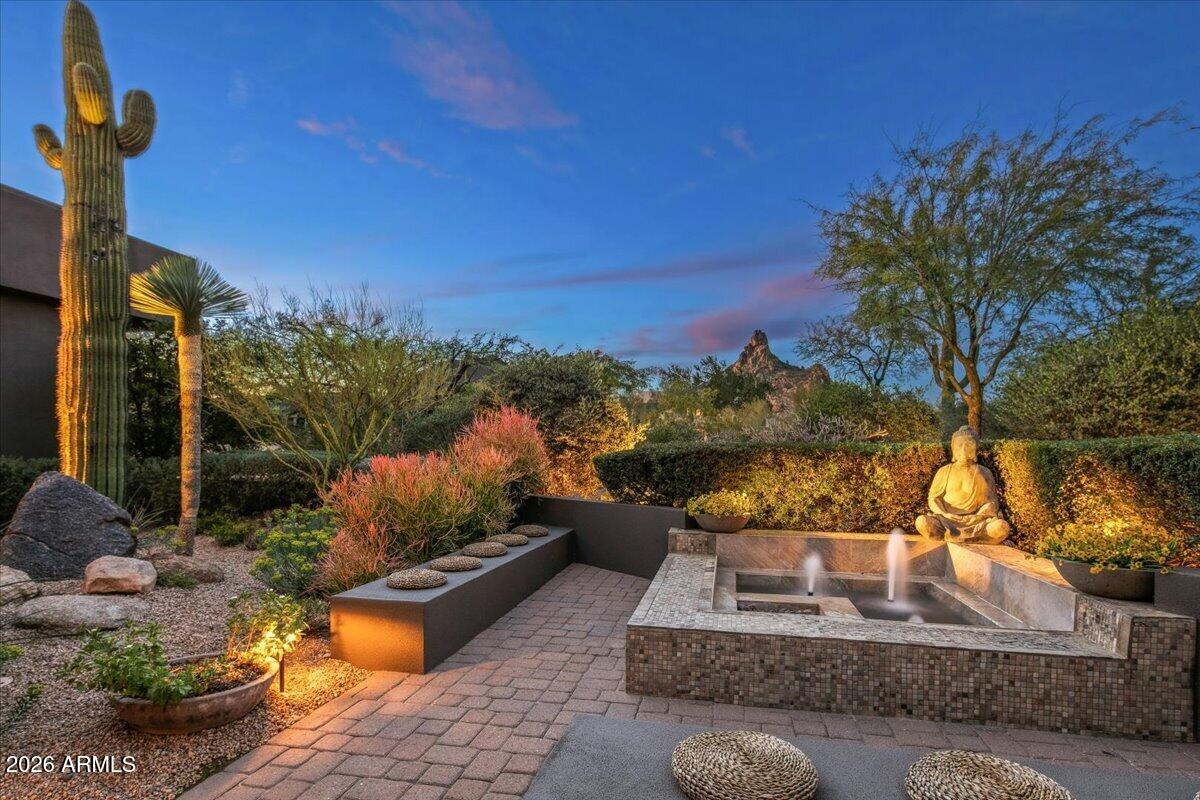 DESERT HIGHLANDS - Residential