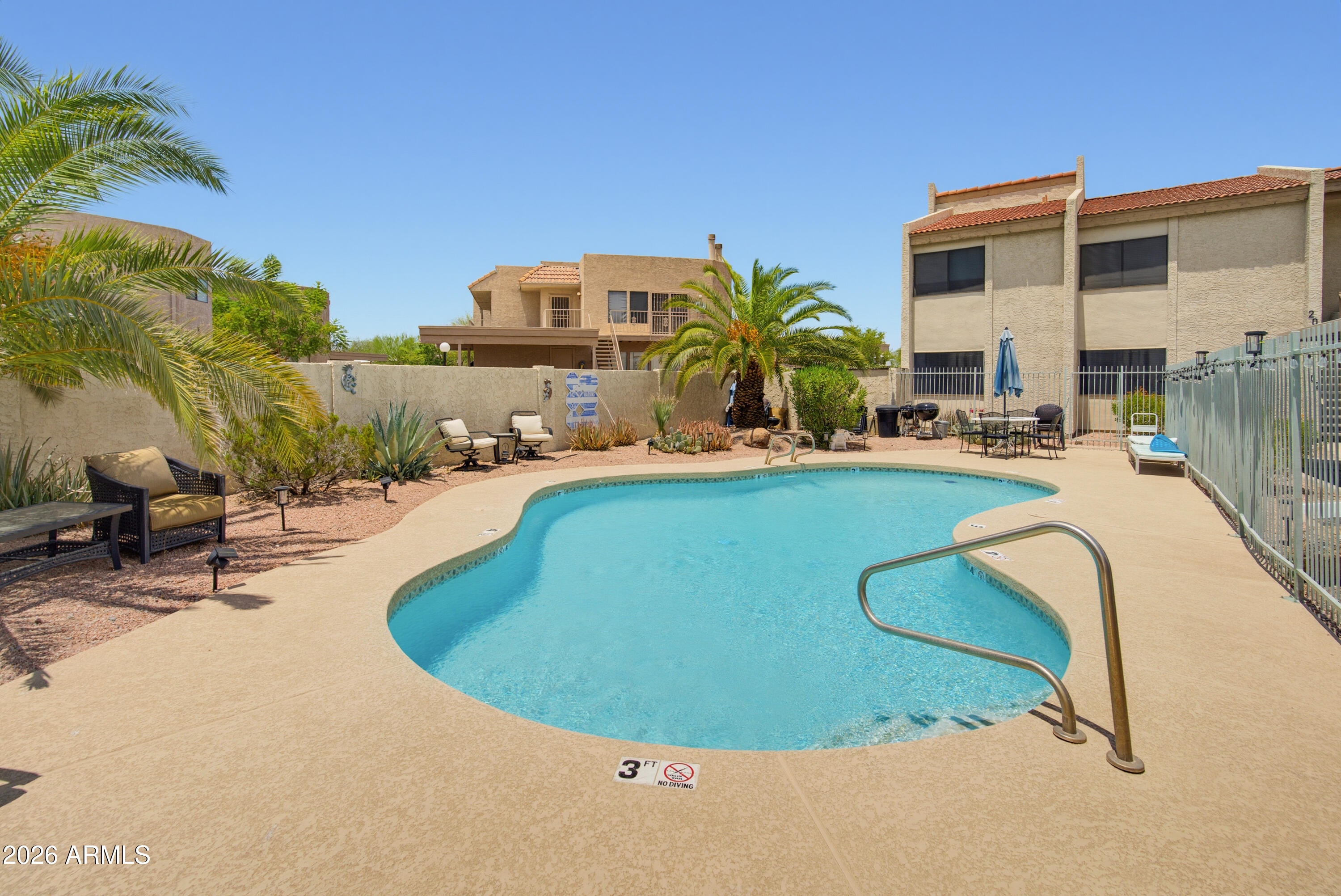 FOUNTAIN VIEW 1 - Residential