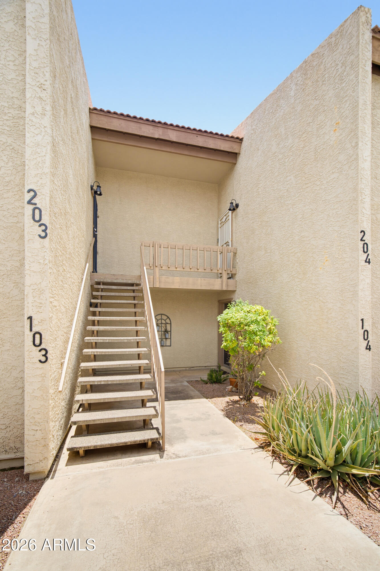 FOUNTAIN VIEW 1 - Residential