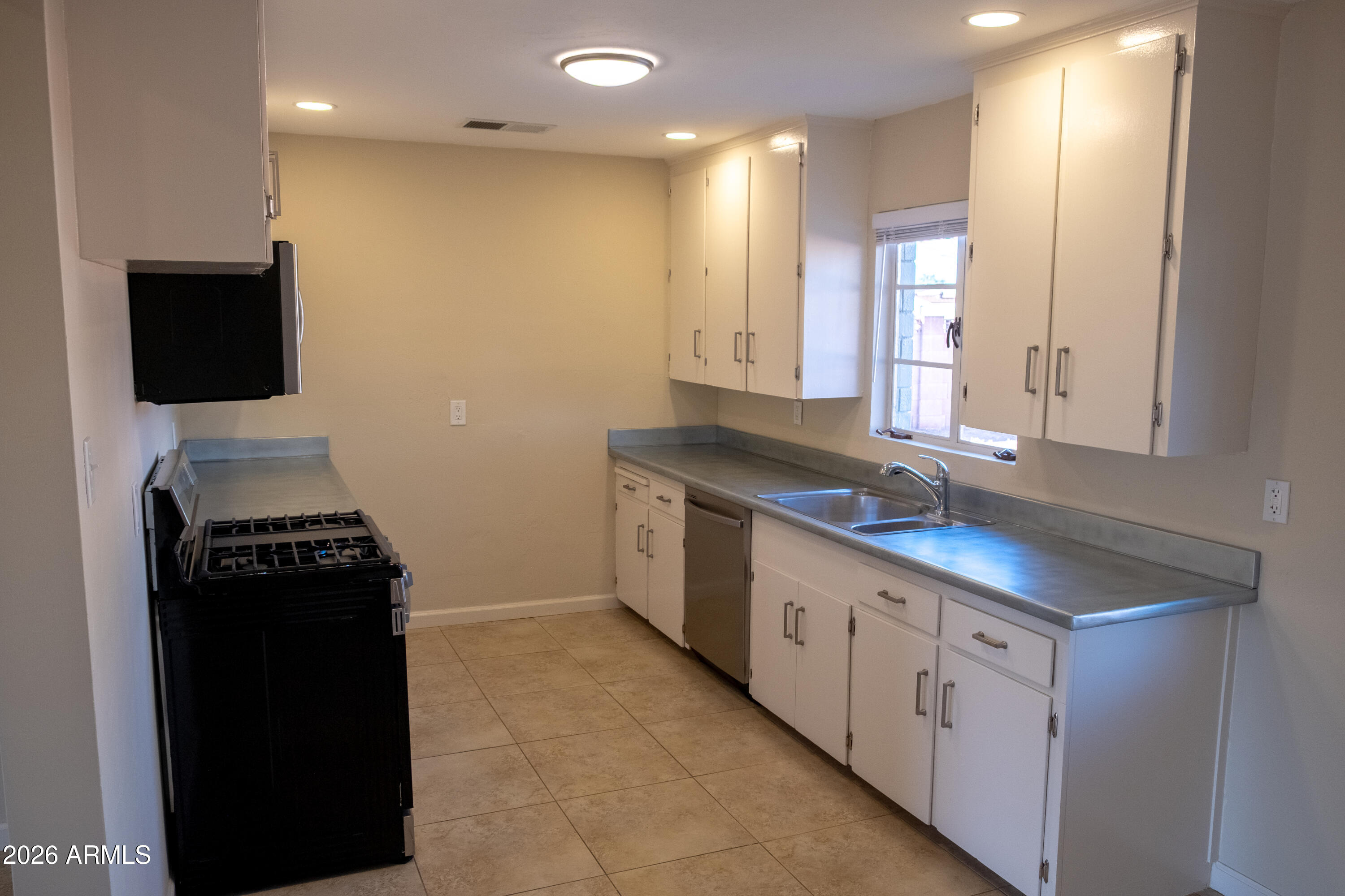 WESTWOOD ESTATES PLAT 2 - Residential
