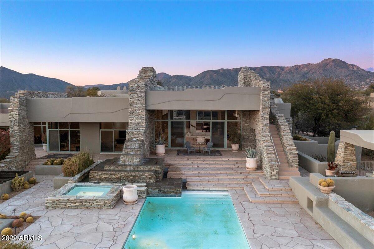 DESERT MOUNTAIN - Residential
