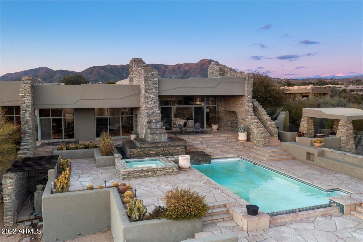 DESERT MOUNTAIN - Residential