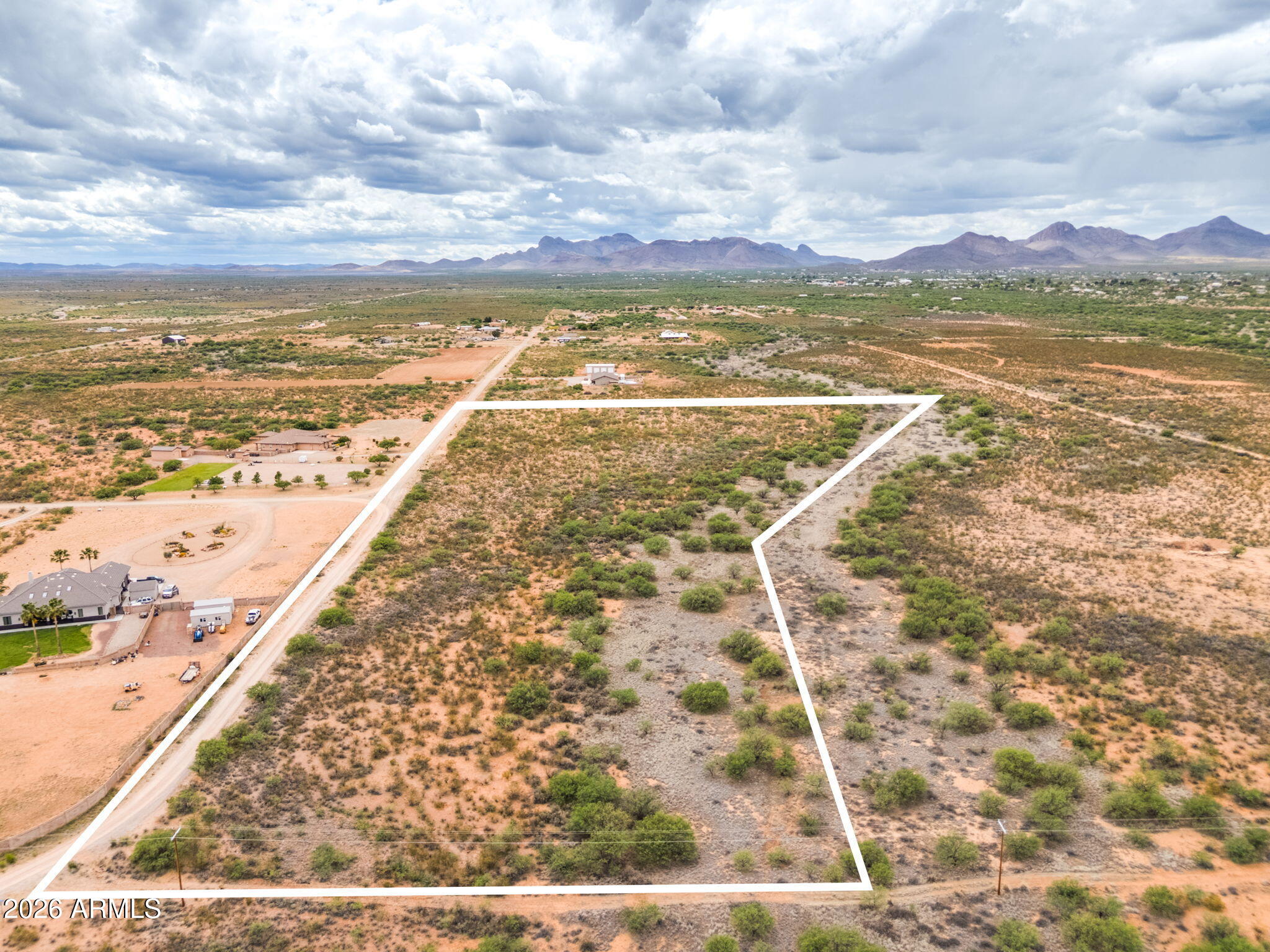 SAN IGNACIO DEL BABOCOMARI PRIVATE LAND GRANT - Land