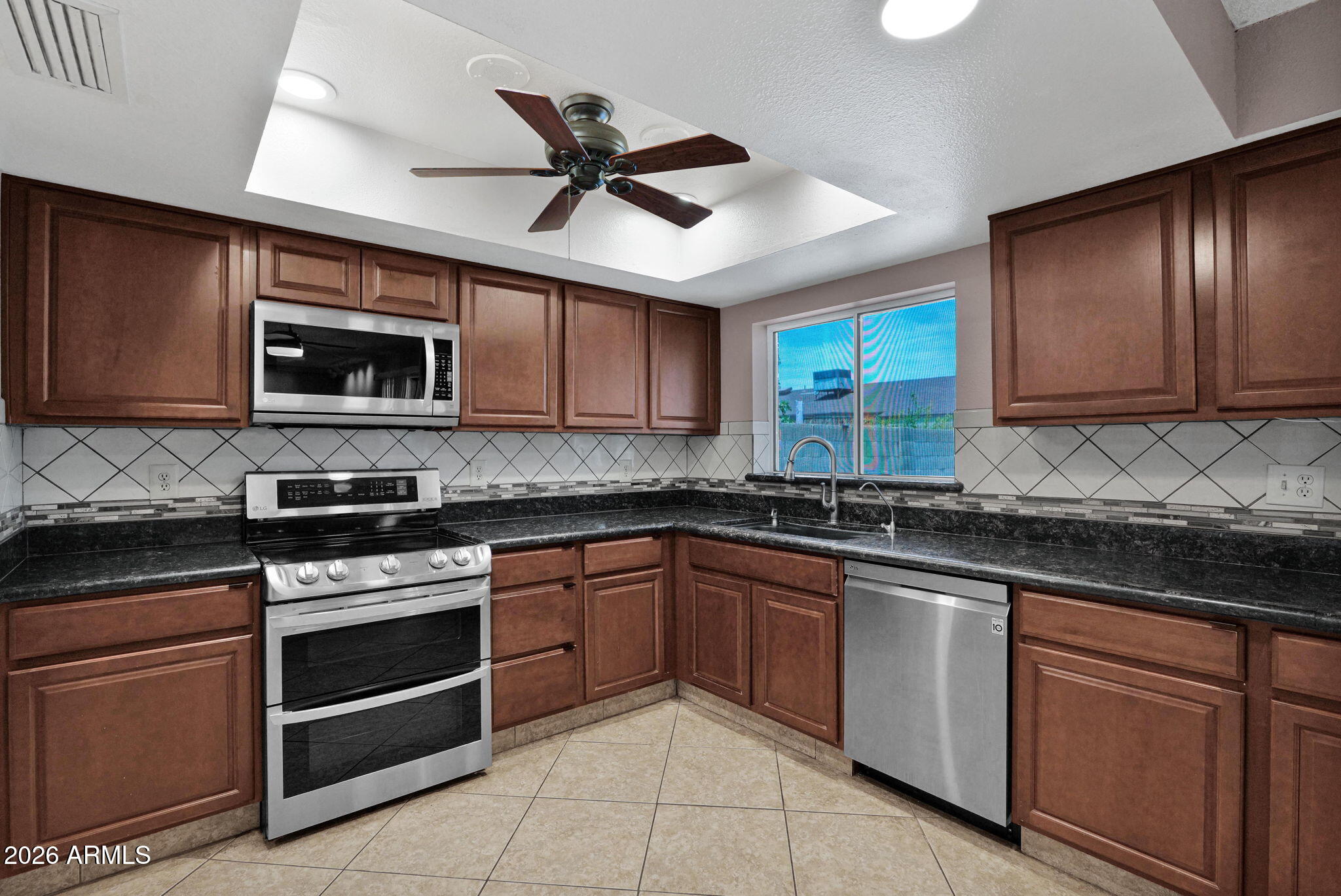 ROYAL ESTATES WEST 4 - Residential