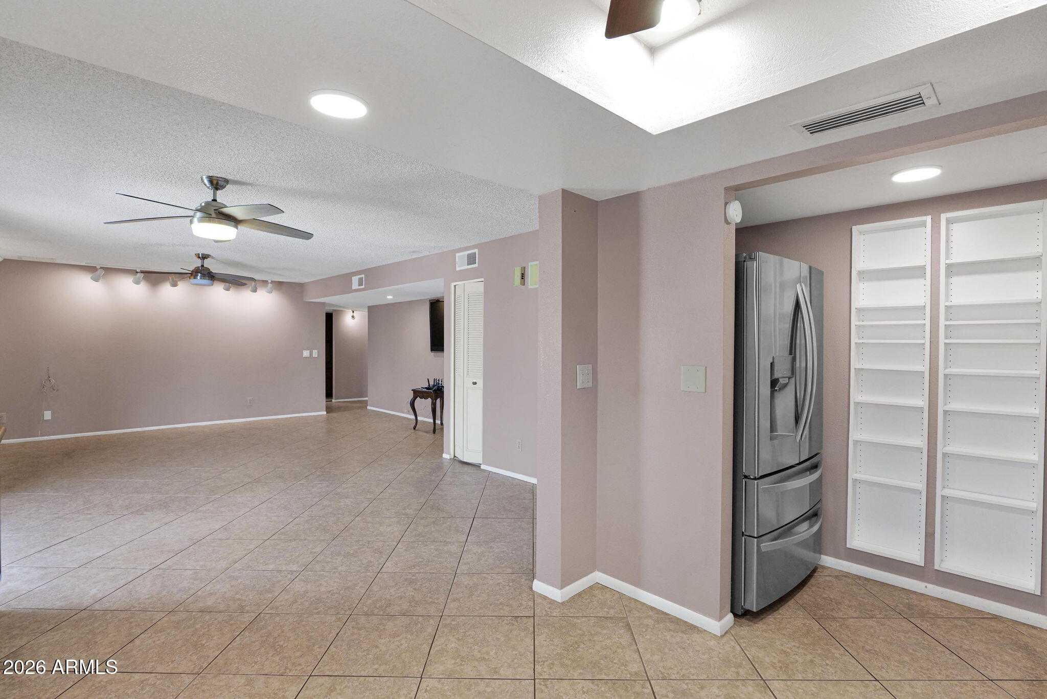 ROYAL ESTATES WEST 4 - Residential