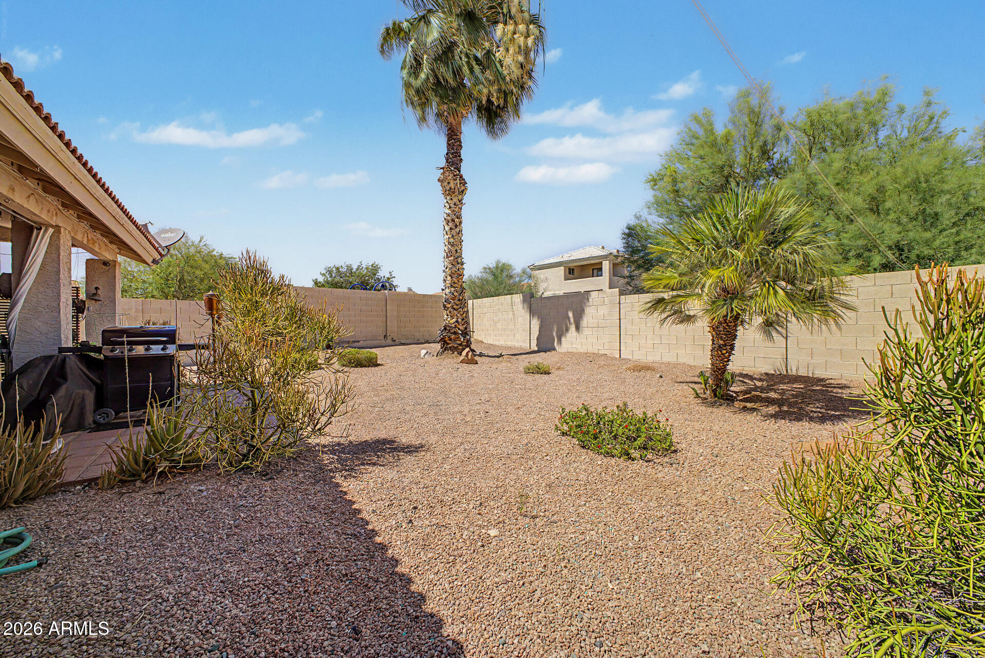 LAS DOS CASITAS CONDOMINIUMS - Residential Income