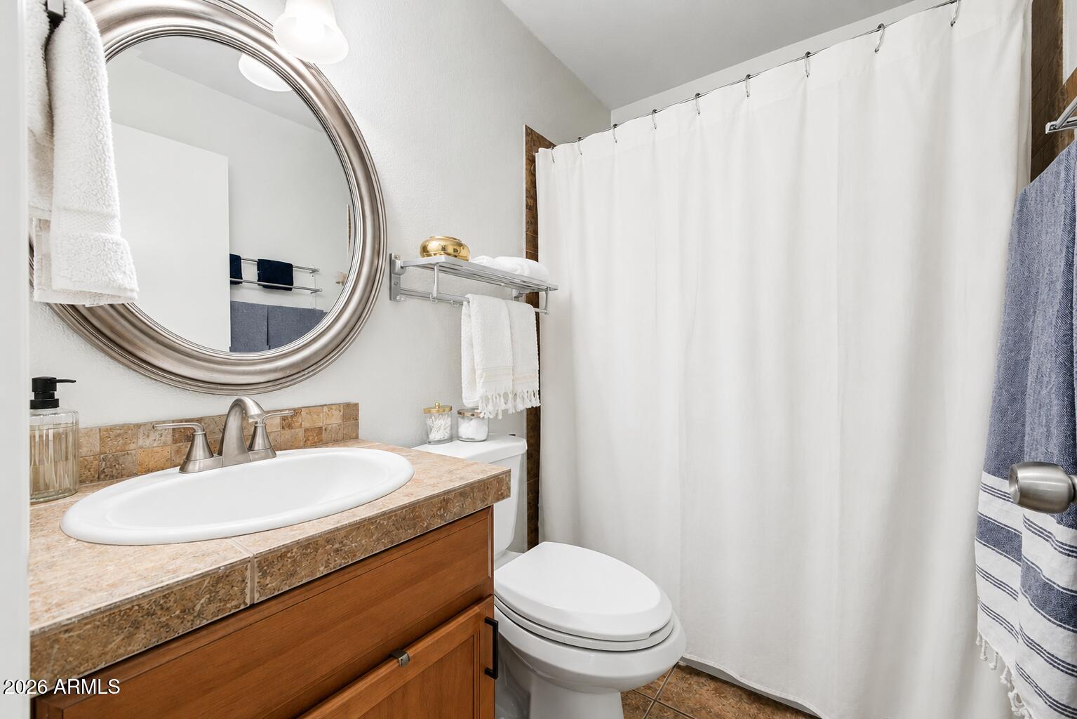 LAS DOS CASITAS CONDOMINIUMS - Residential Income