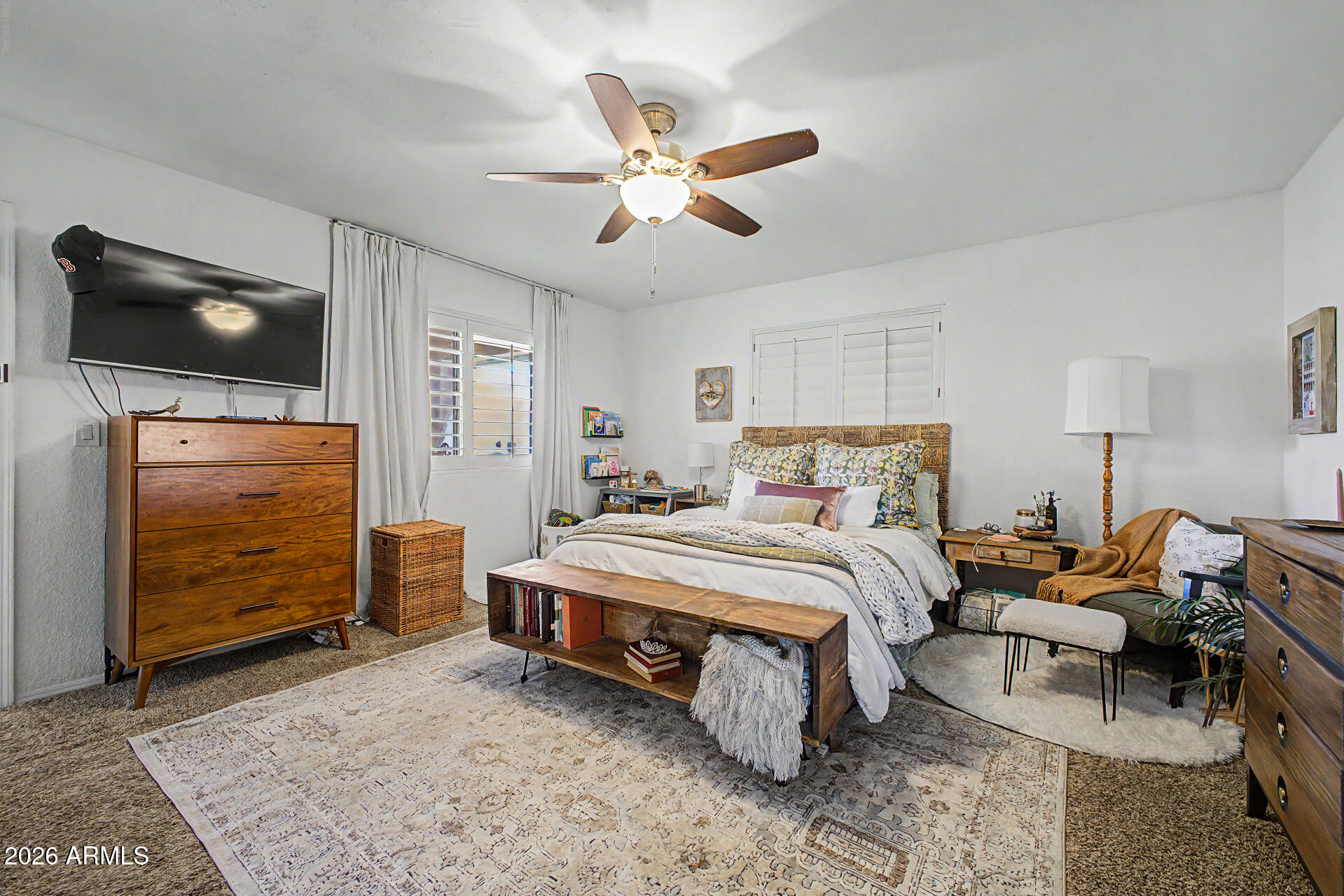 LAS DOS CASITAS CONDOMINIUMS - Residential Income