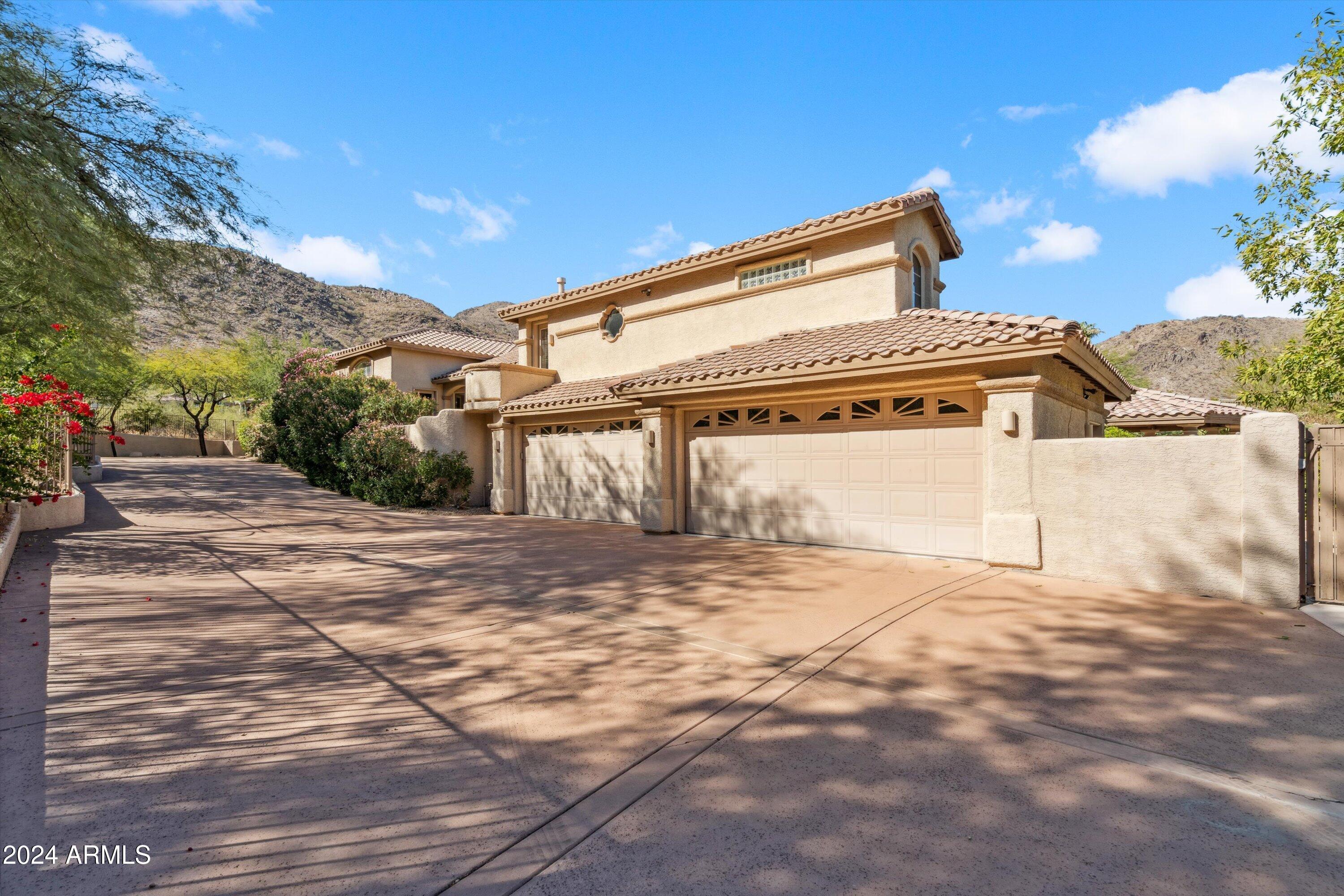 TATUM CANYON - Residential