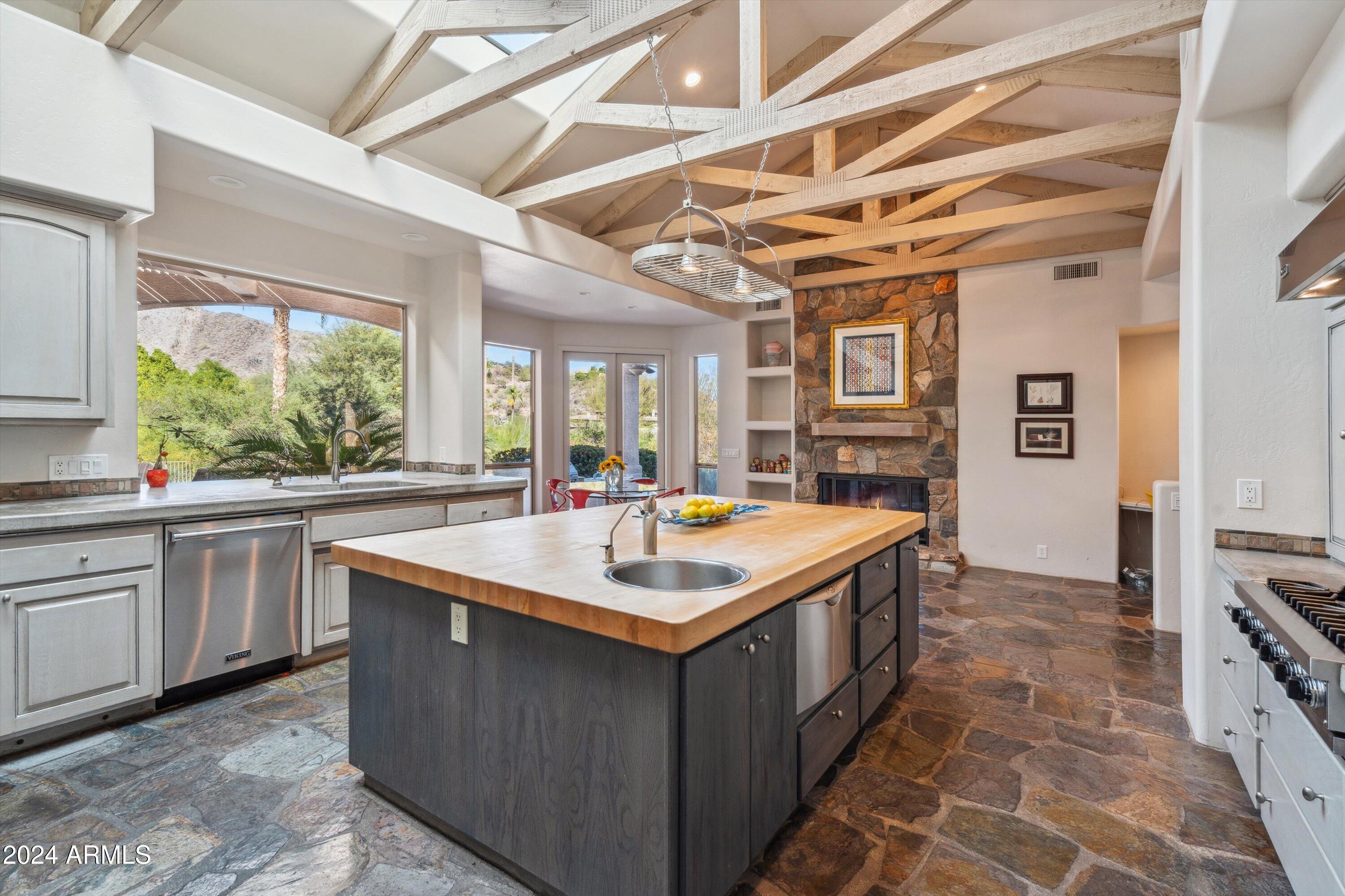TATUM CANYON - Residential