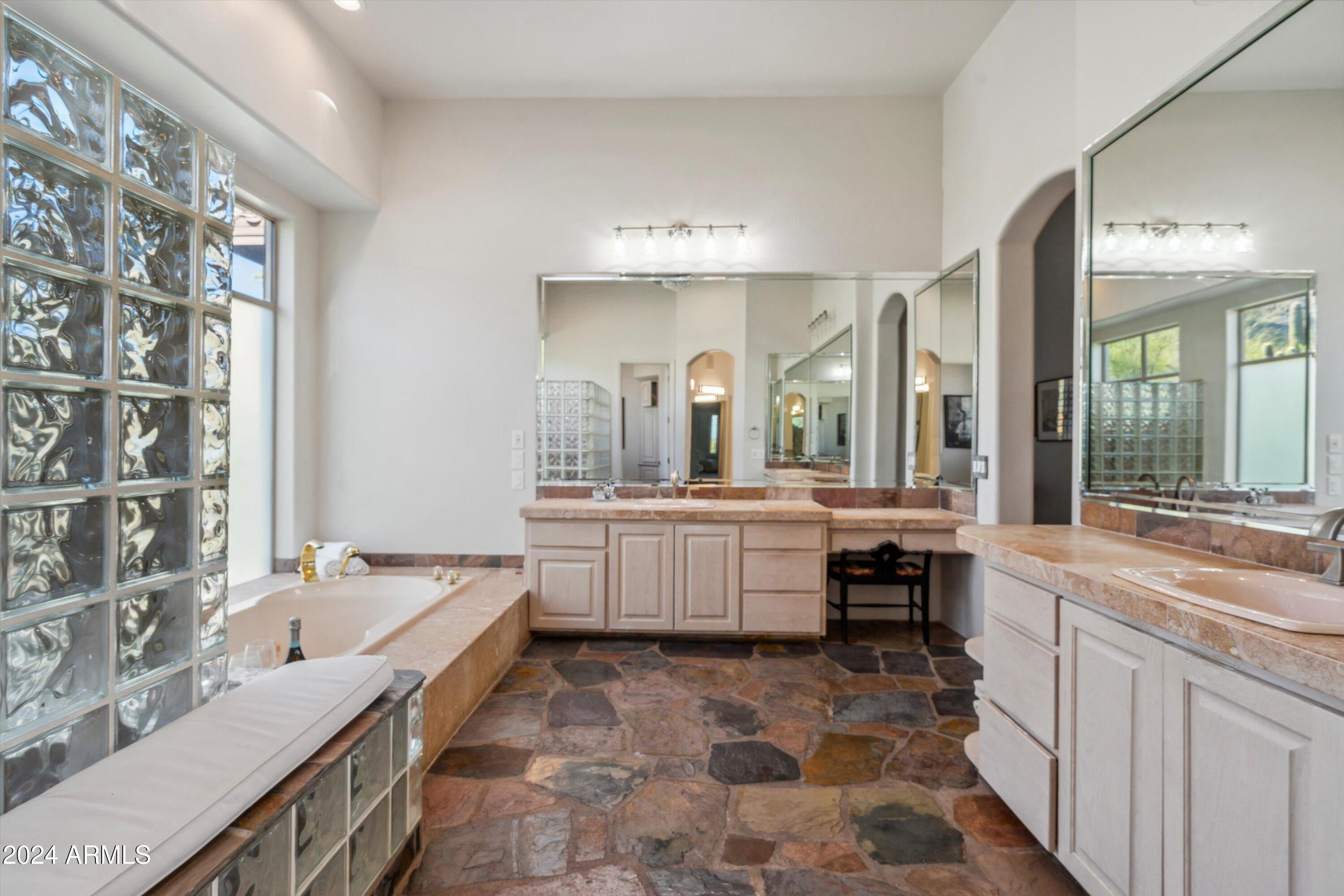 TATUM CANYON - Residential