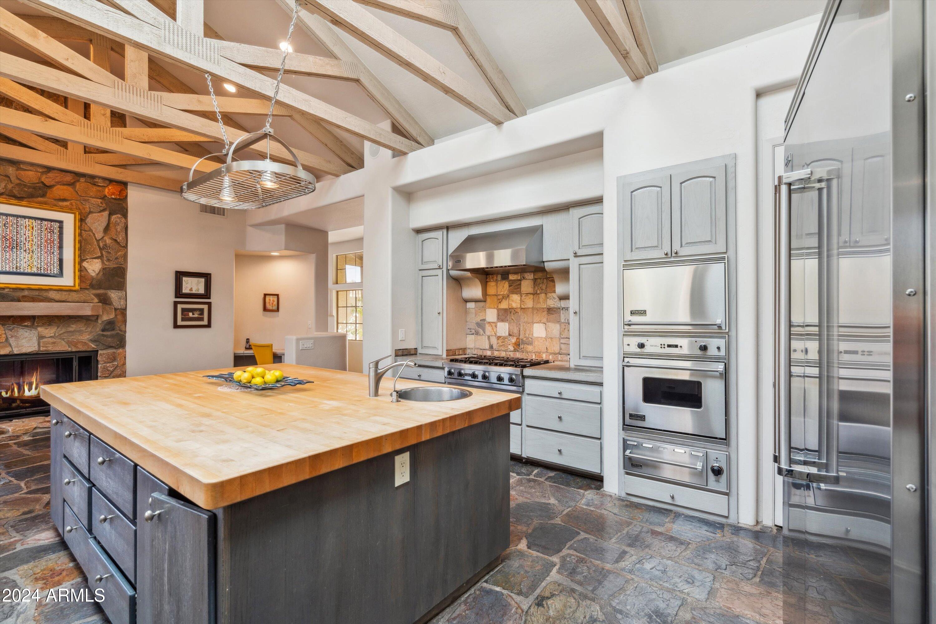 TATUM CANYON - Residential