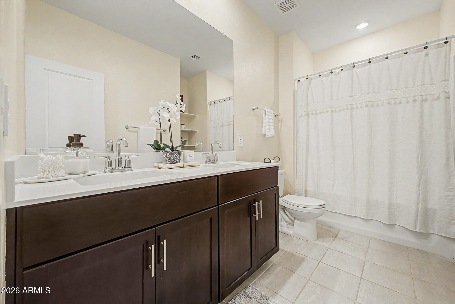 DESERT MOON ESTATES PHASE 3 PARCEL 6A 6B - Residential