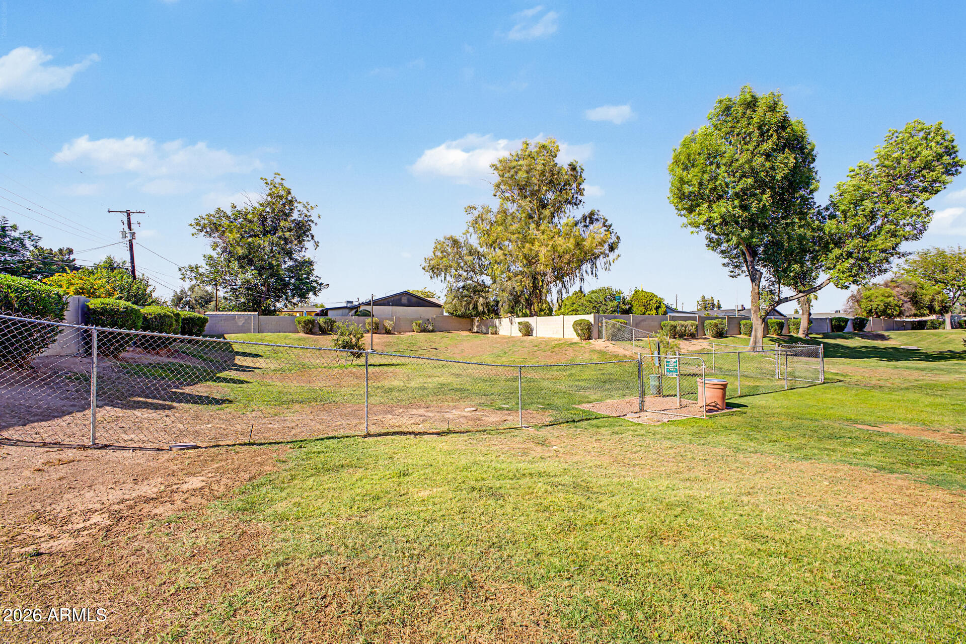 EASTWOOD PARK - Residential