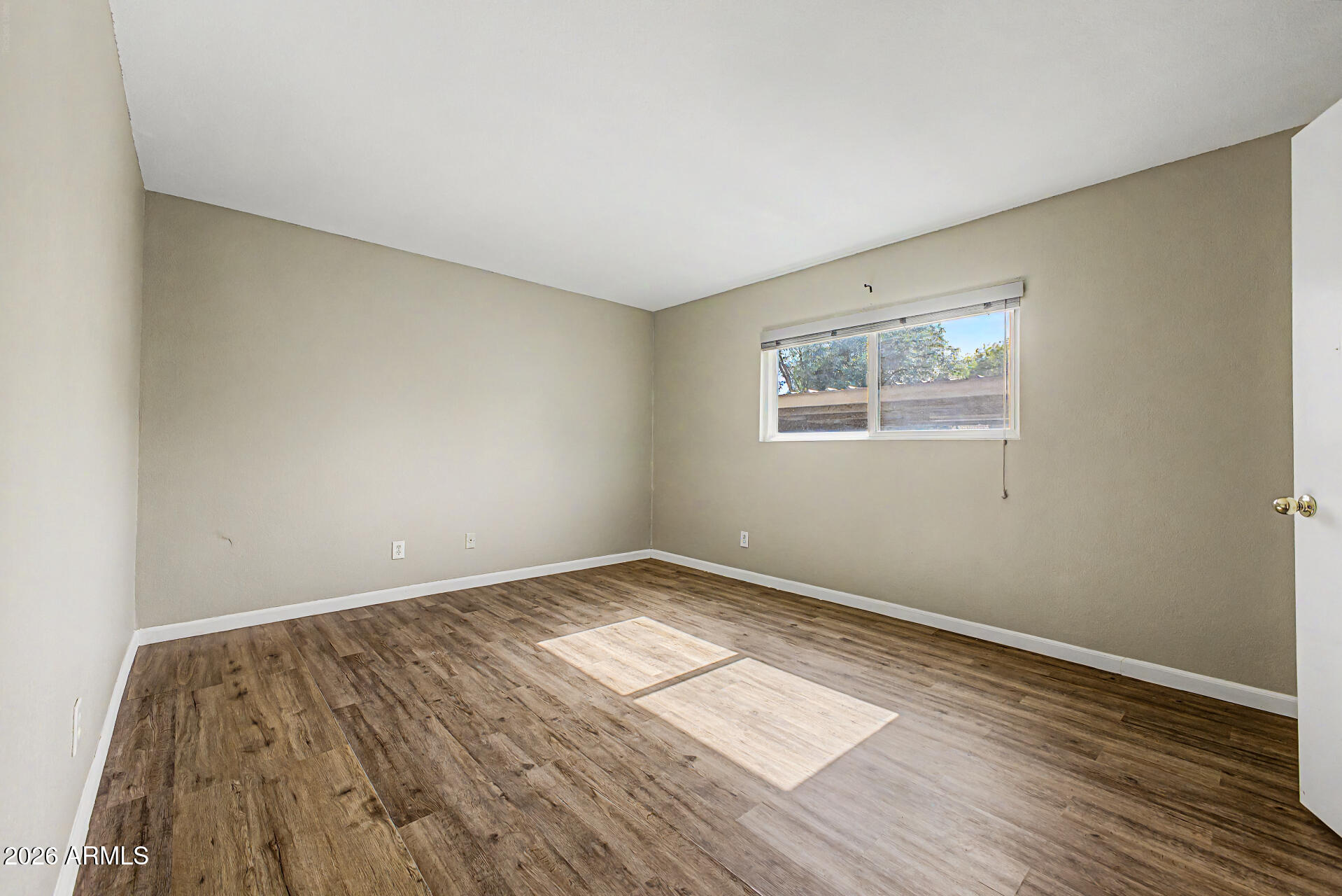 EASTWOOD PARK - Residential