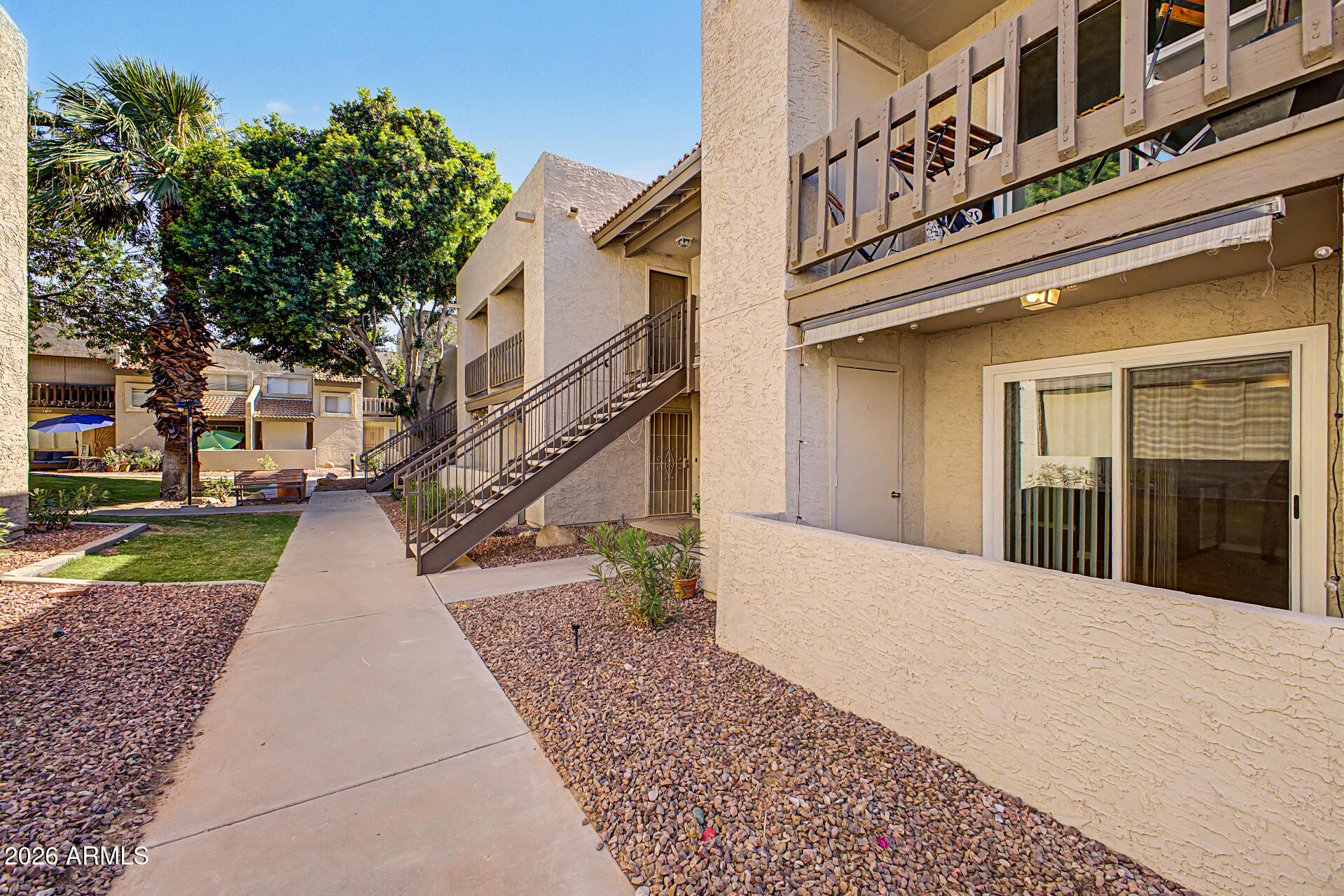 EASTWOOD PARK - Residential