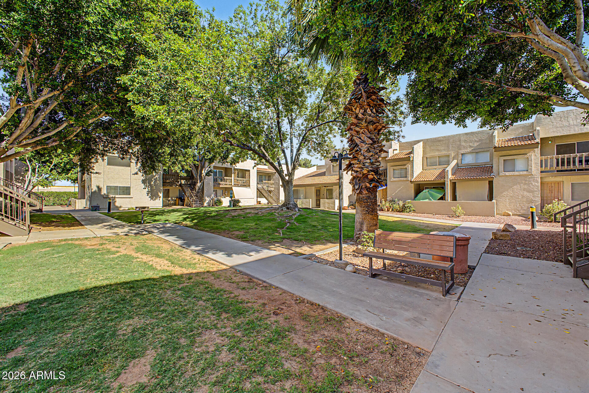 EASTWOOD PARK - Residential
