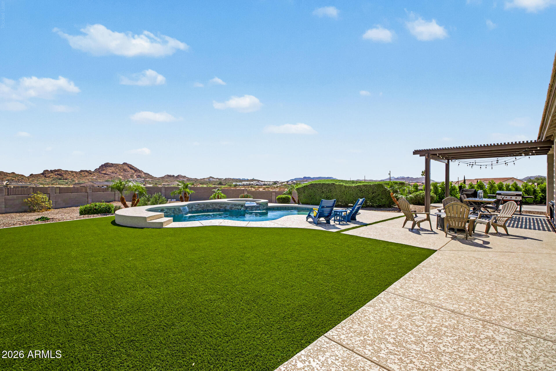 Whitewing at San Tan Magma - Residential