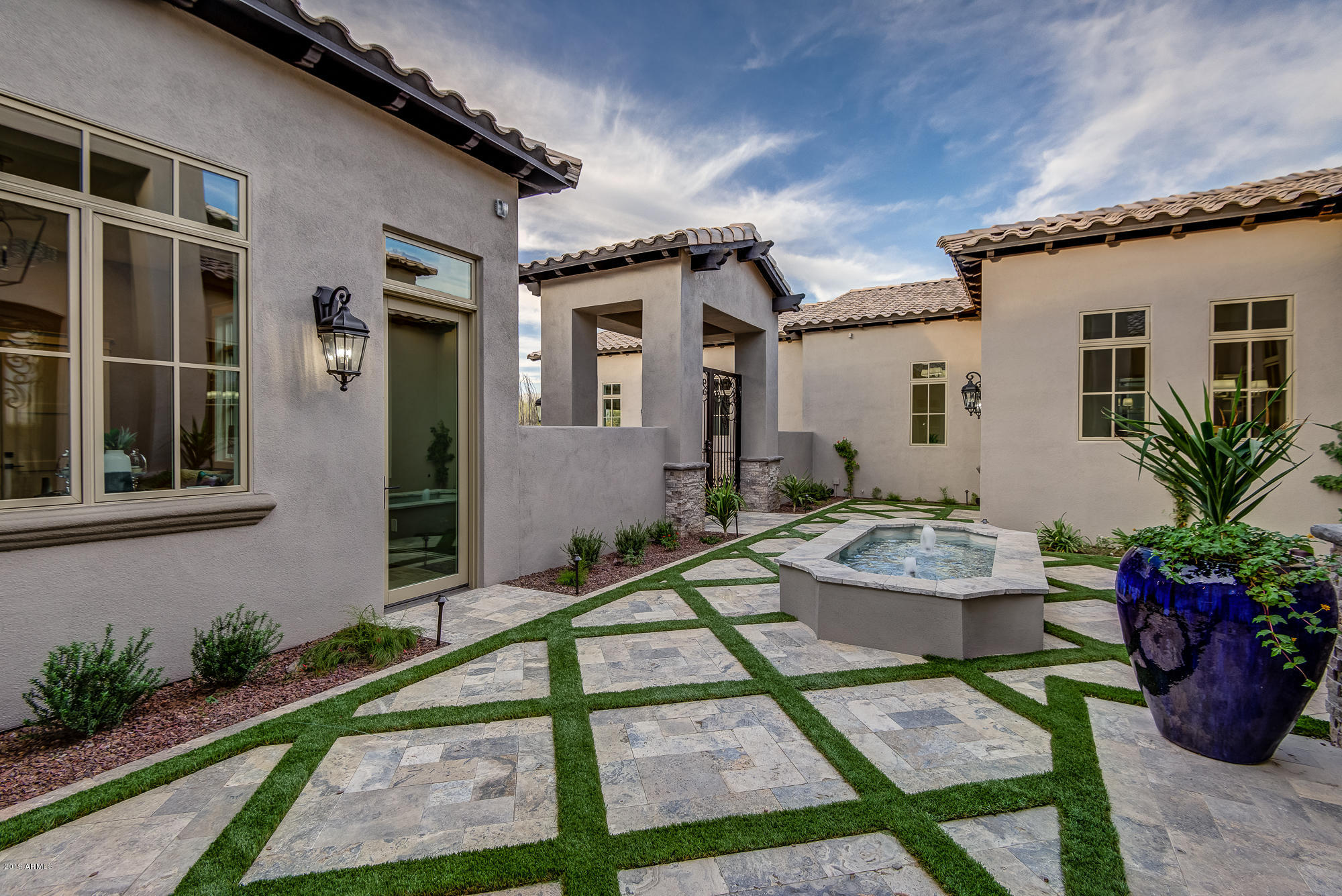 LADERA VISTA - Residential