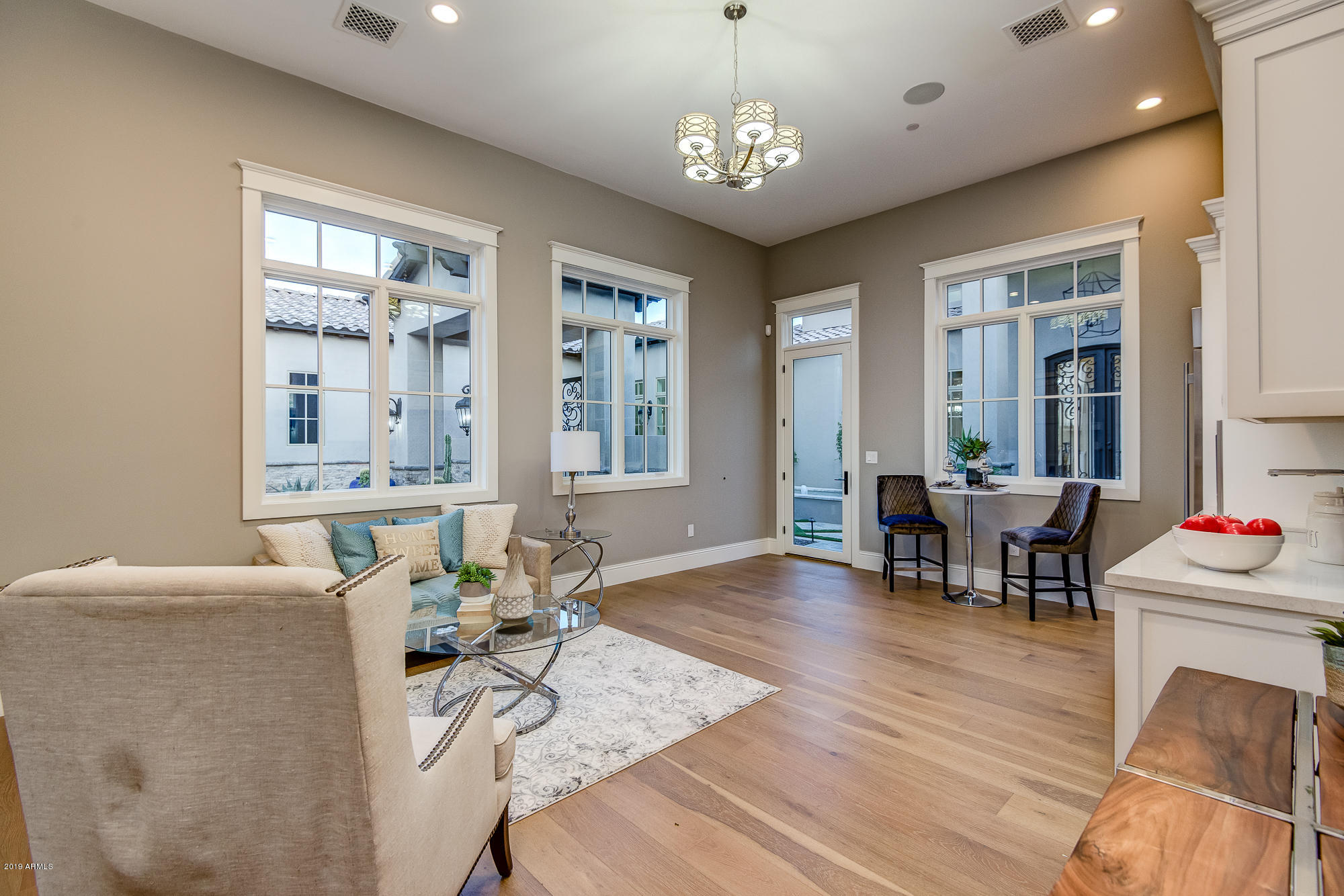 LADERA VISTA - Residential