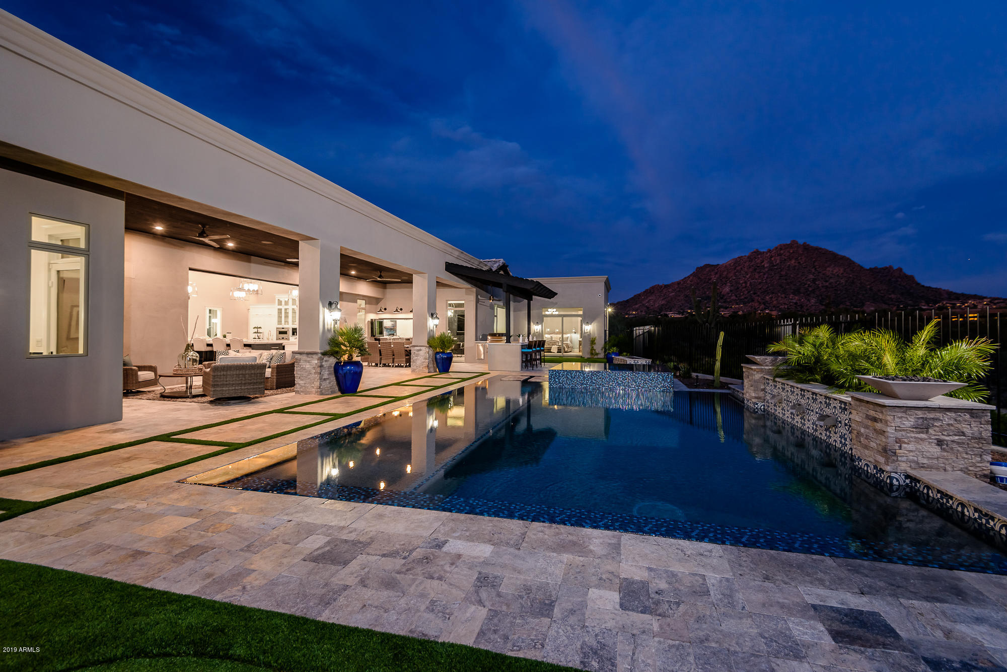 LADERA VISTA - Residential