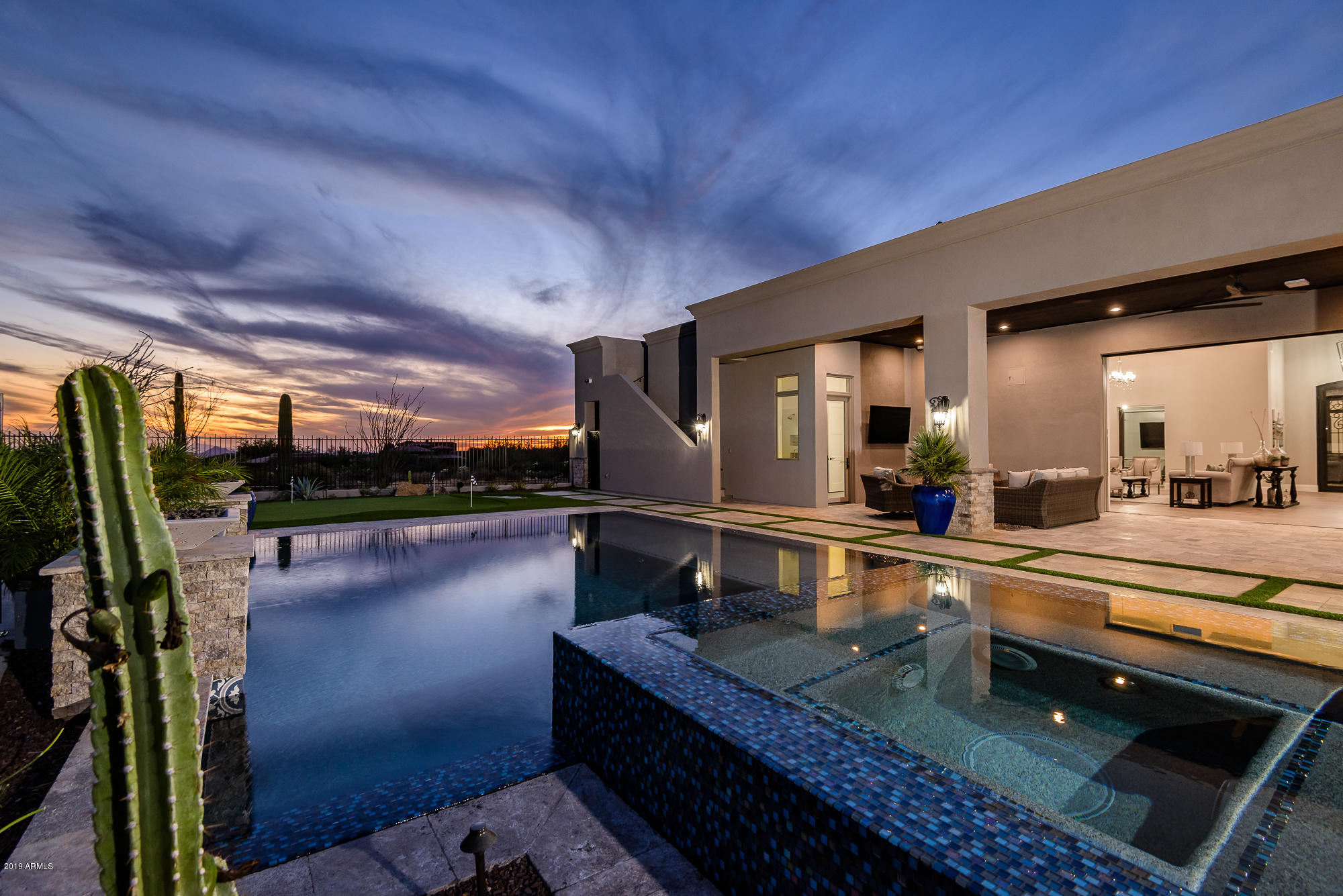 LADERA VISTA - Residential