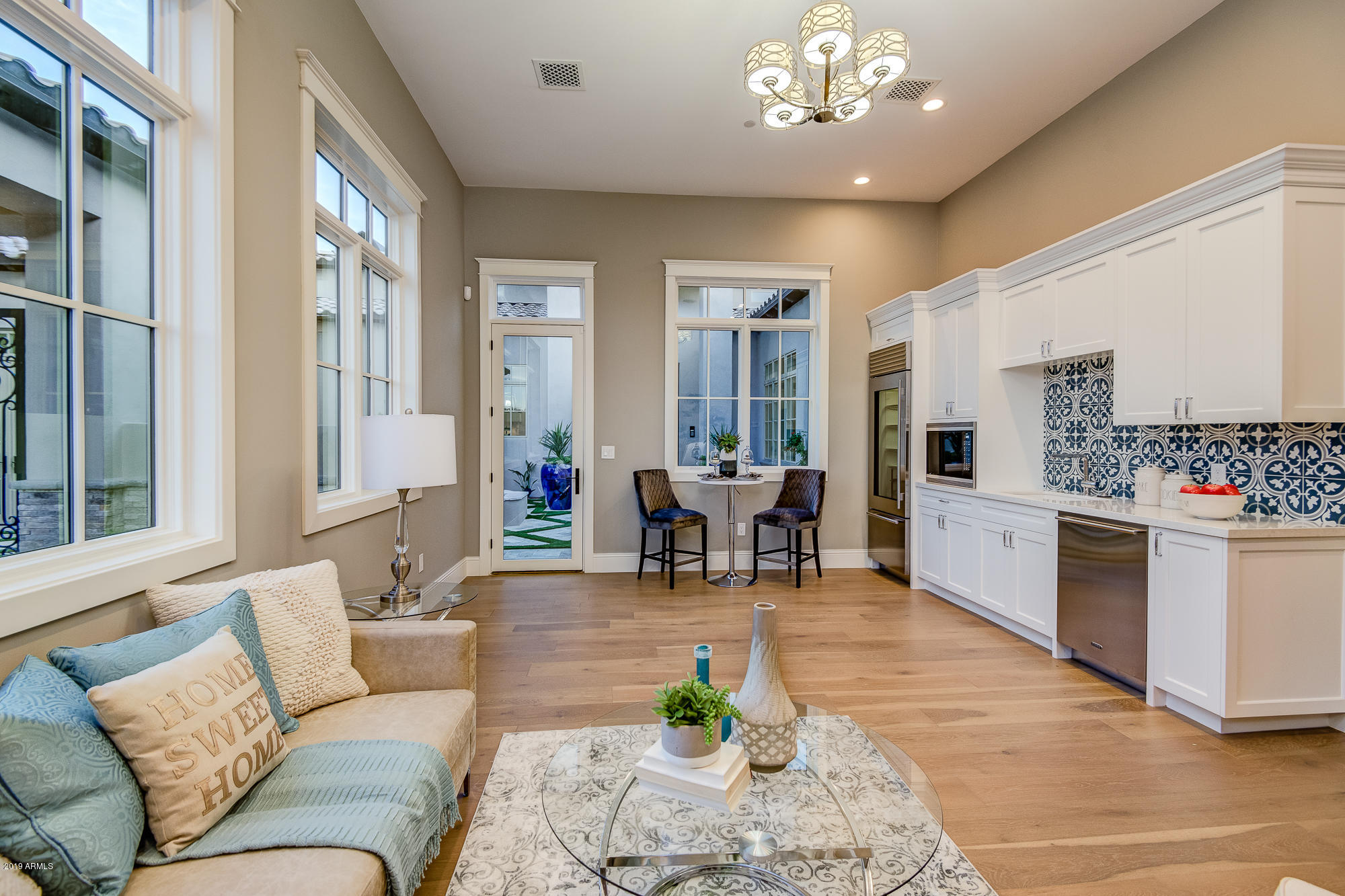 LADERA VISTA - Residential