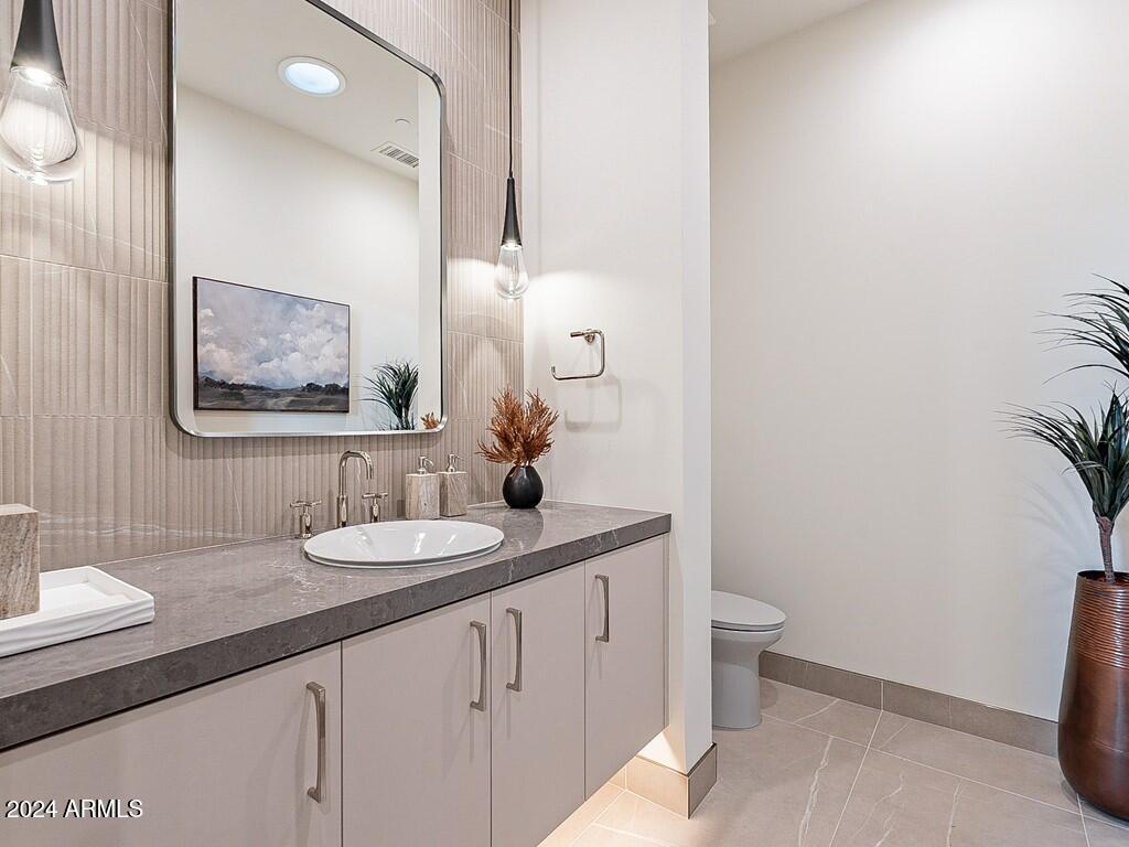 DESERT MOUNTAIN - Residential