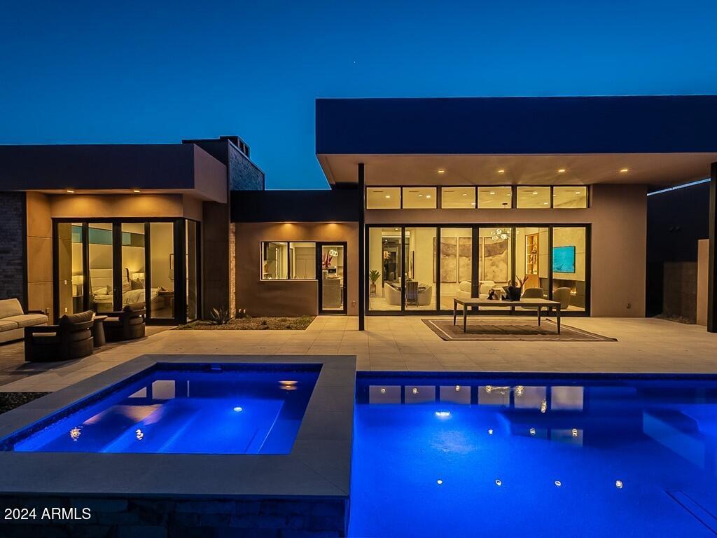 DESERT MOUNTAIN - Residential