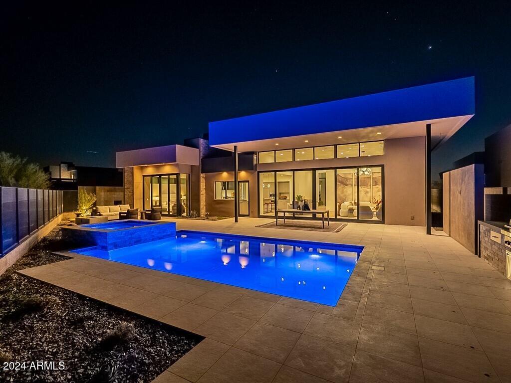 DESERT MOUNTAIN - Residential