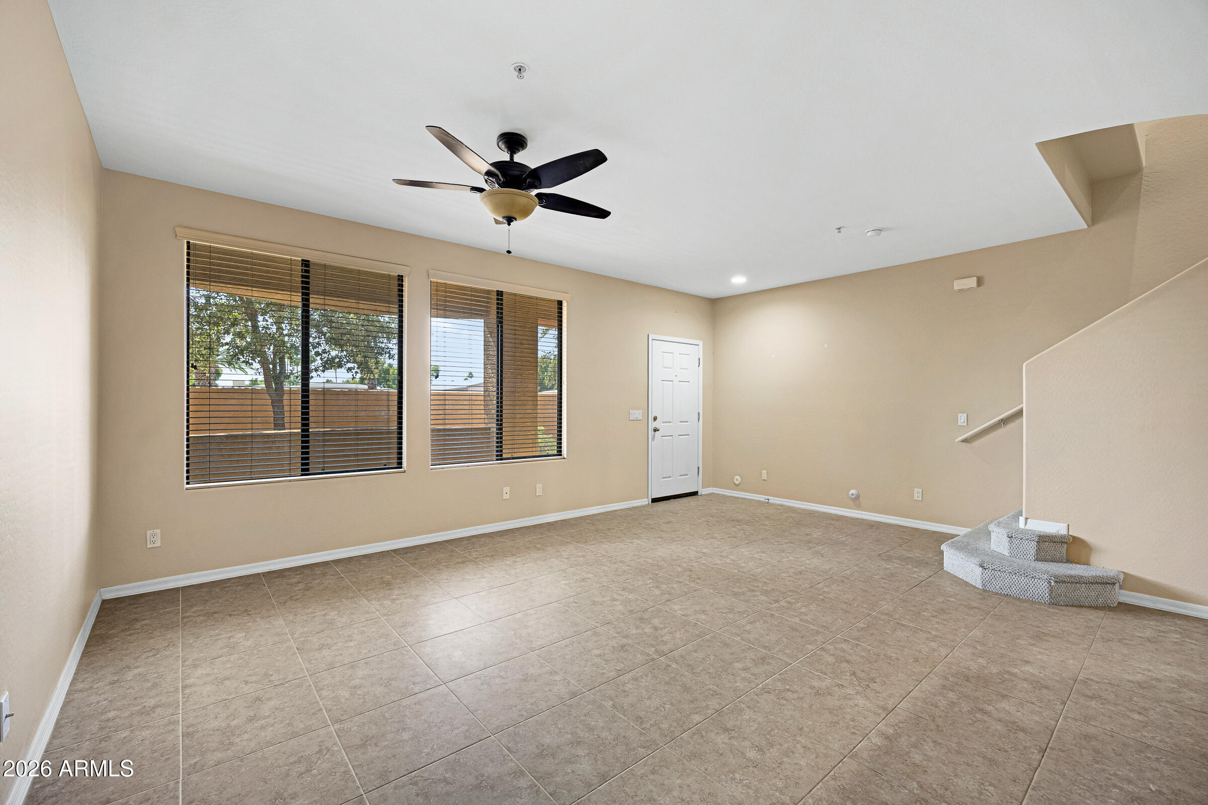 PARADISE VILLAS - Residential